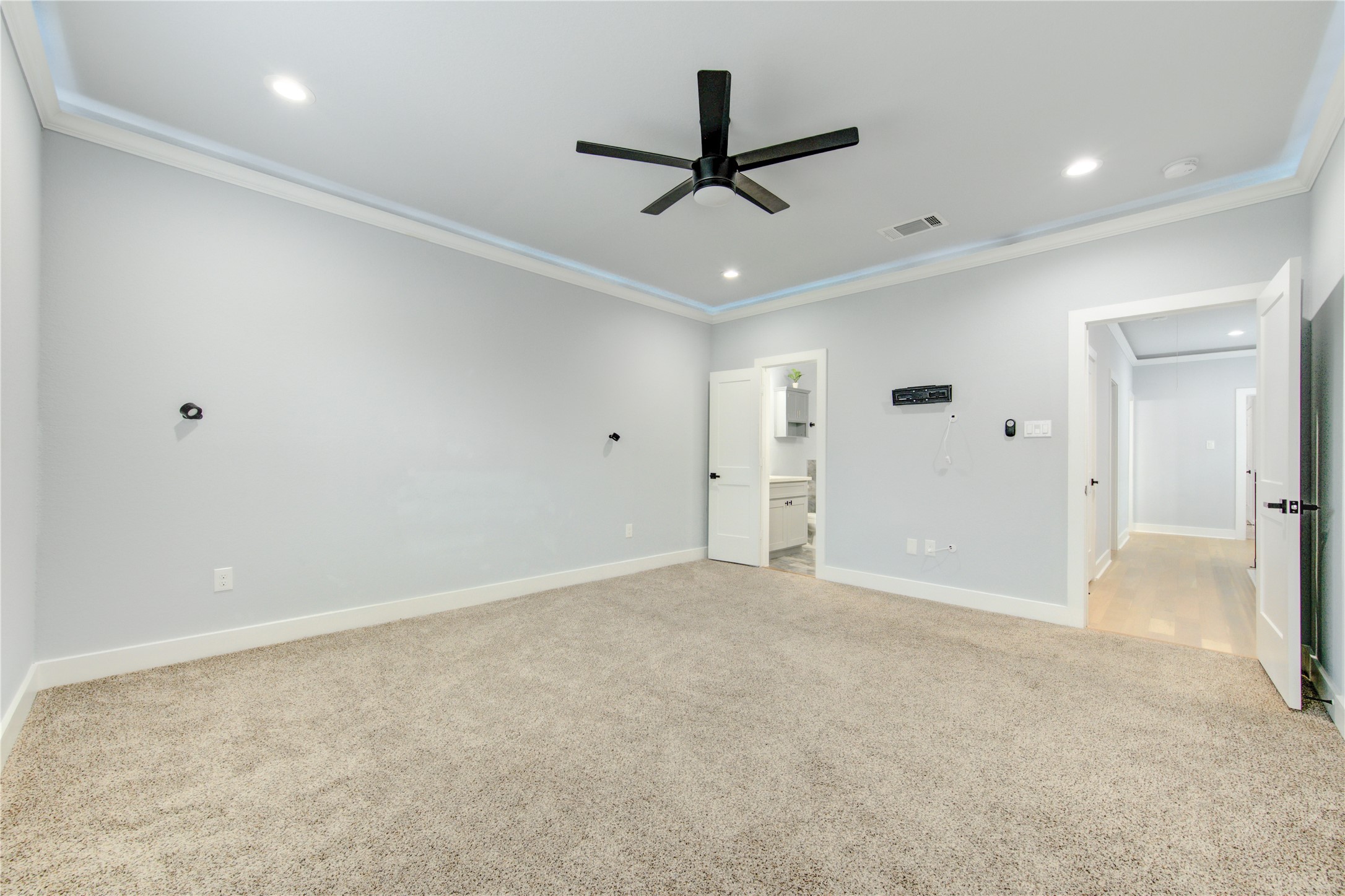 1829 Dewalt Street Property Photo 24