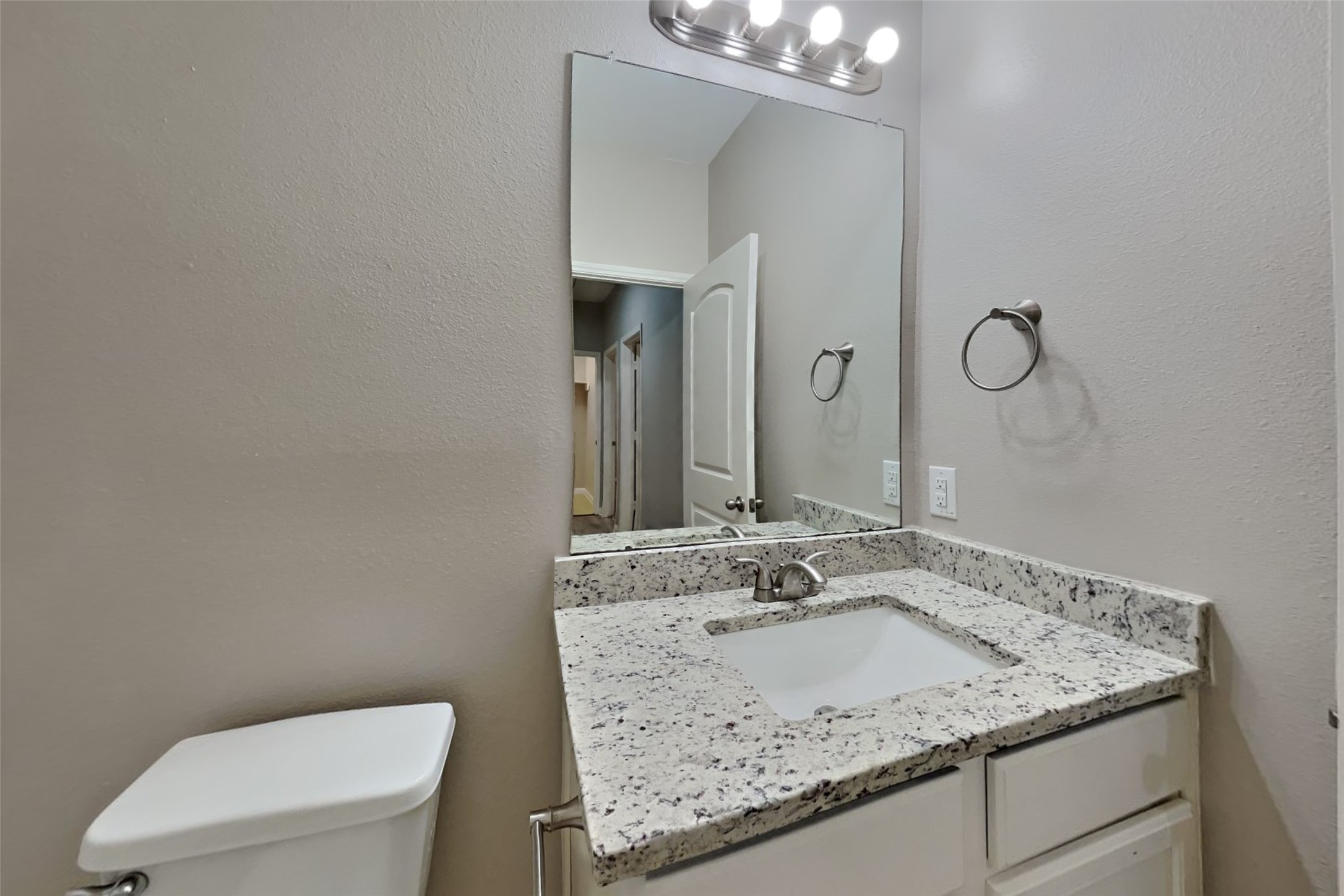 9156 Nina Road Property Photo 15