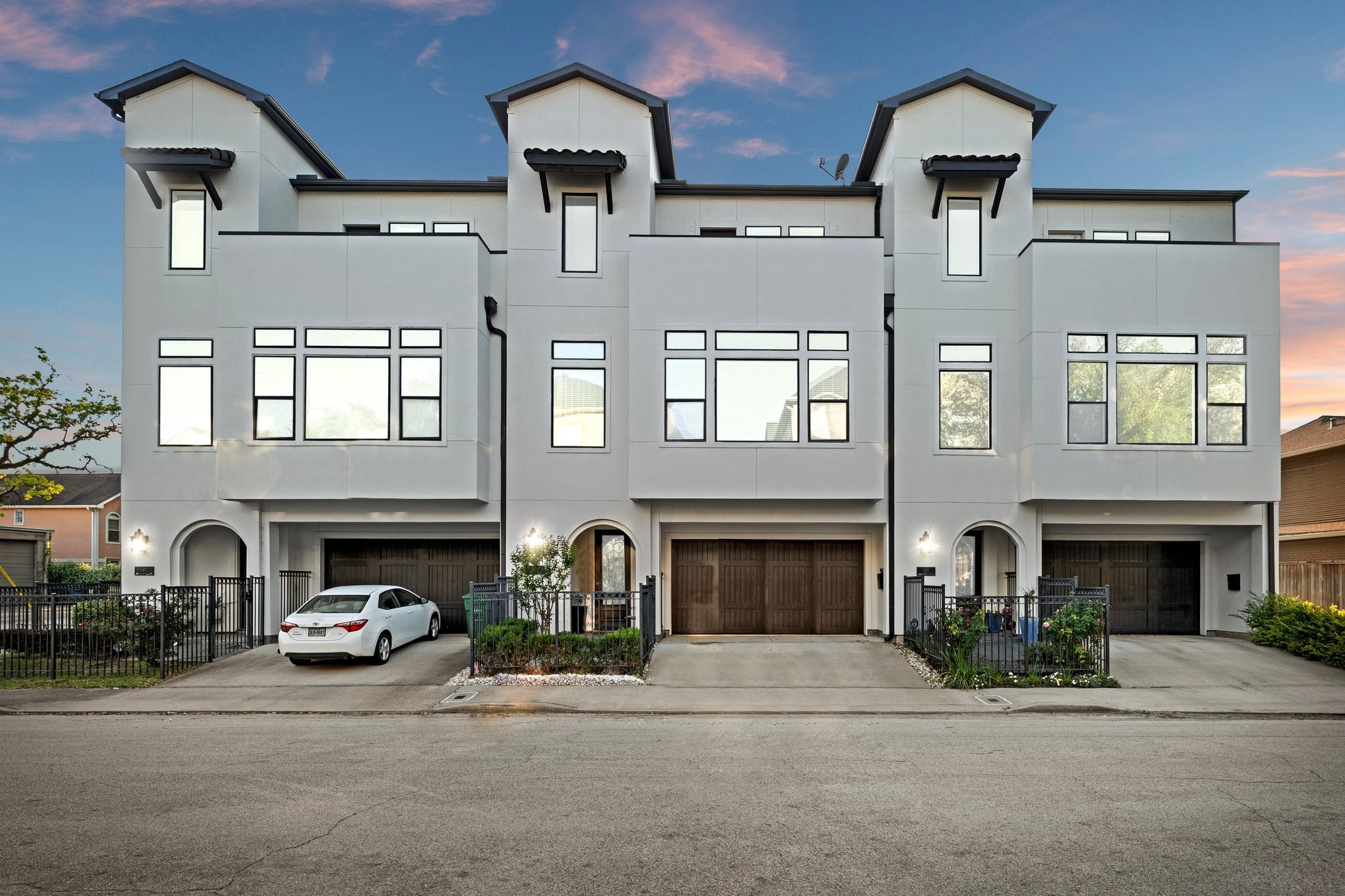 407 Fowler Street Property Photo