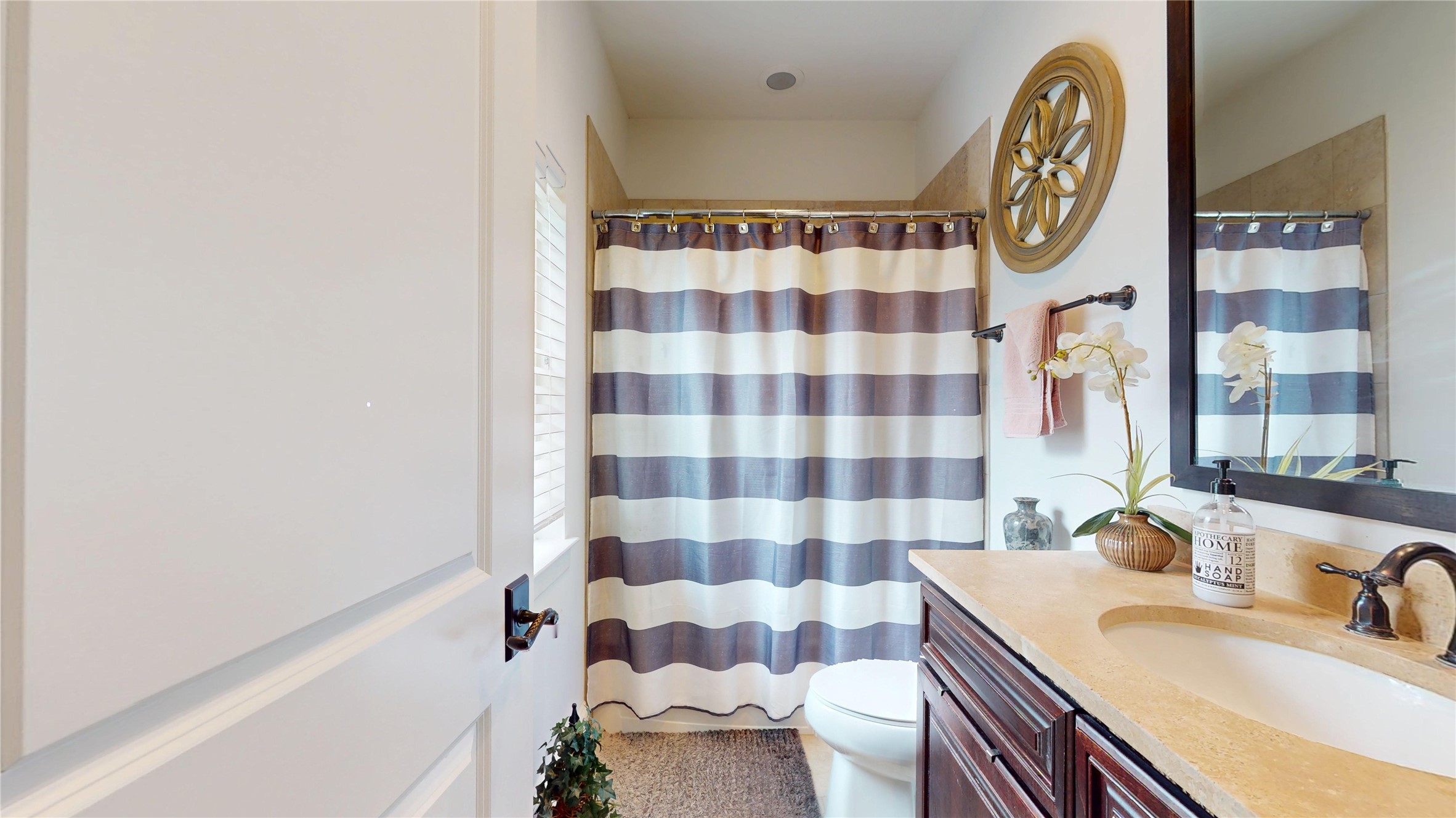 15927 Morgan Street Property Photo 42