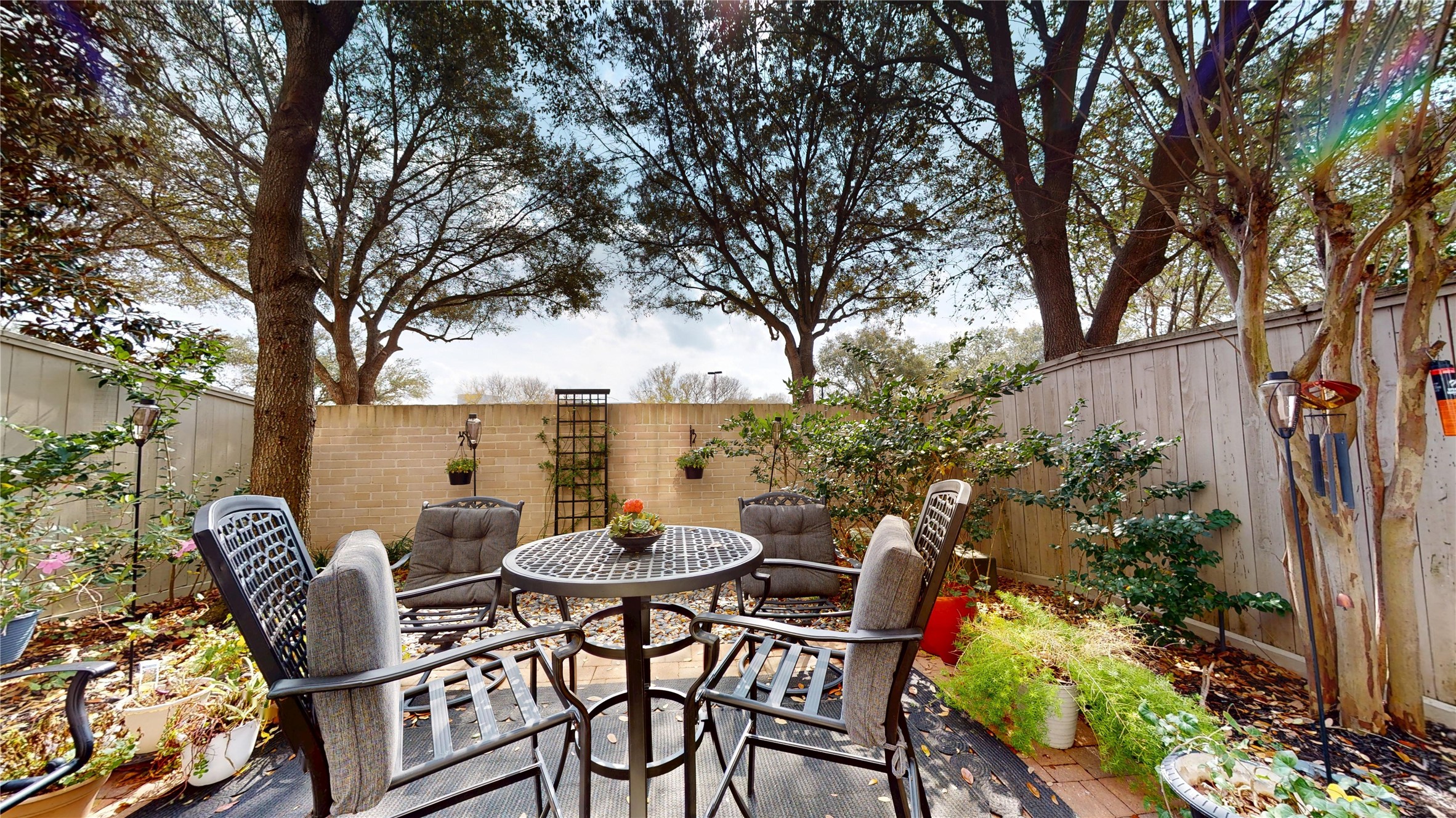 15927 Morgan Street Property Photo 45