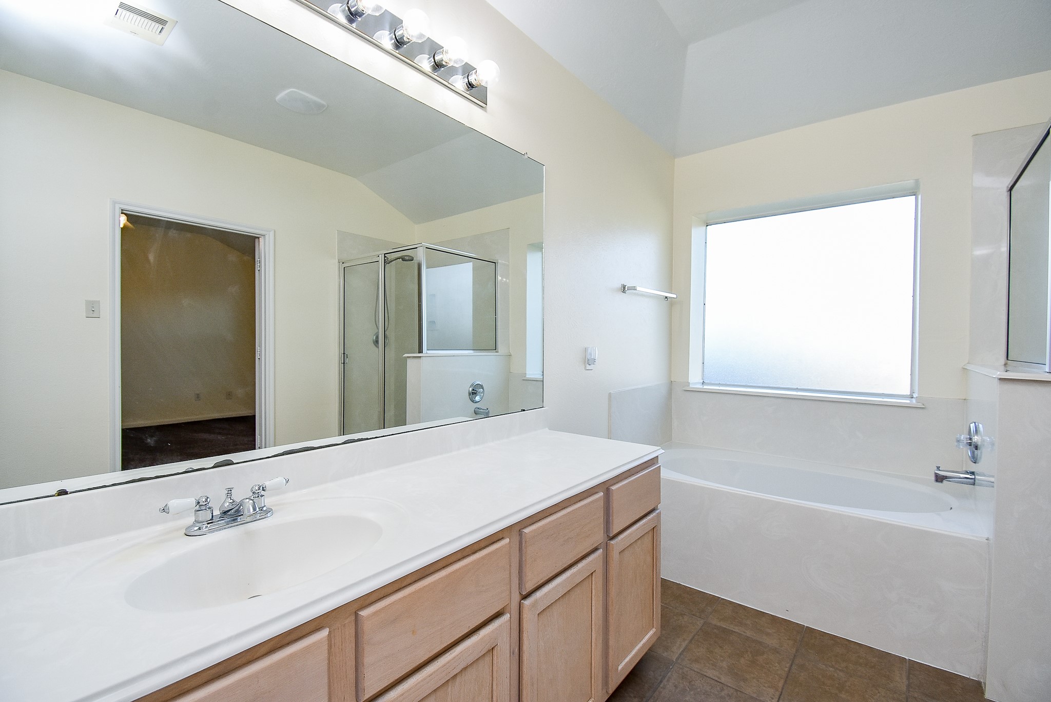 20802 Oak Rain Court Property Photo 14