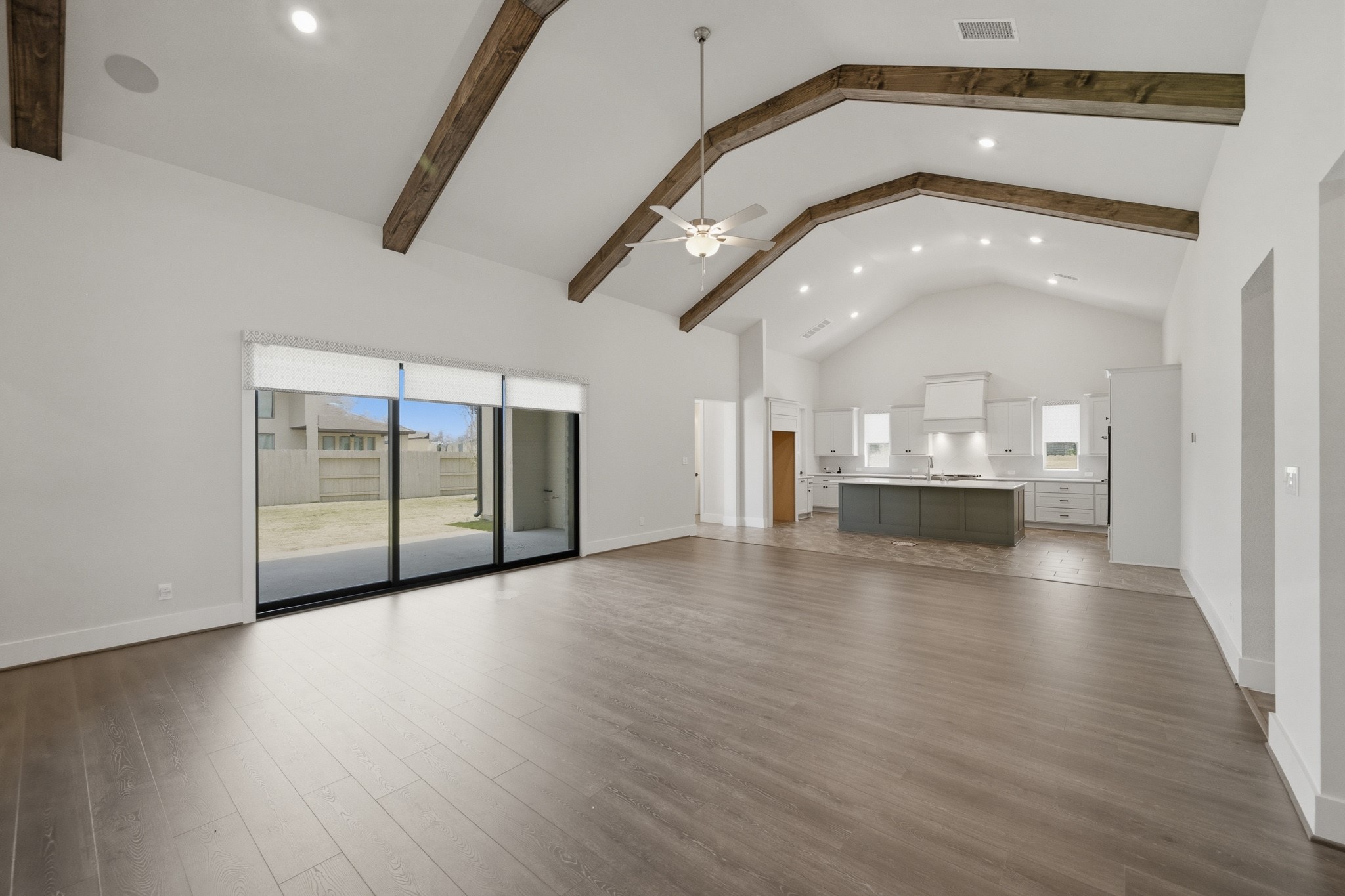 2030 Highland Moss Road Property Photo 8
