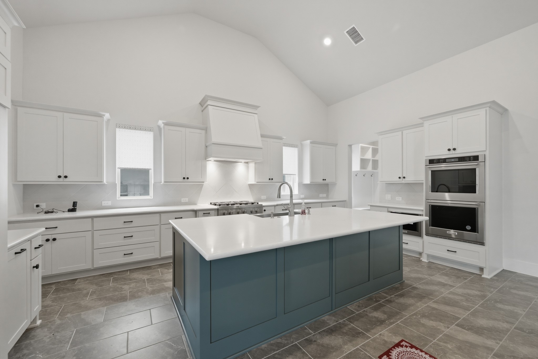 2030 Highland Moss Road Property Photo 14