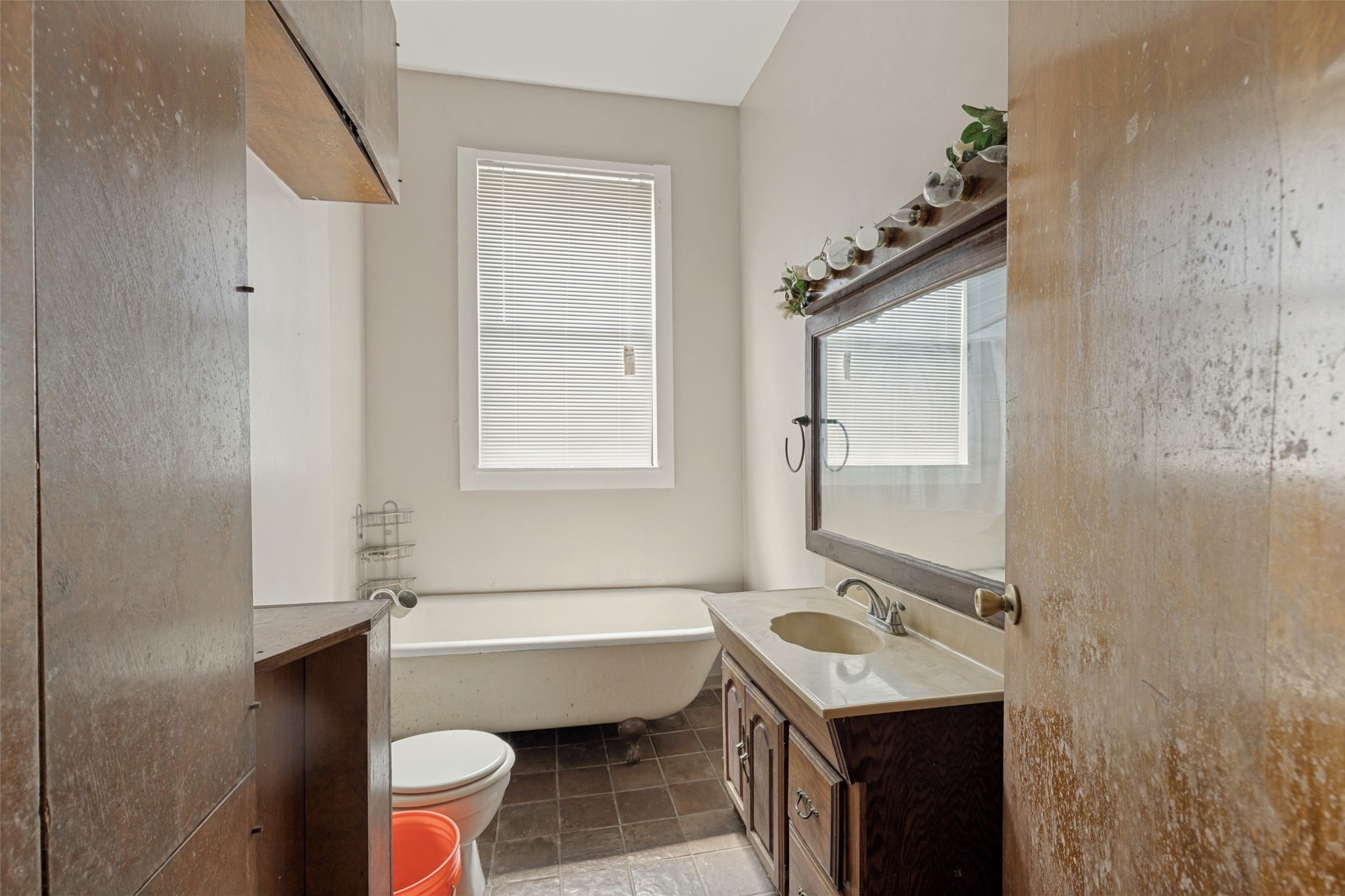 3012 Garrow Street Property Photo 15