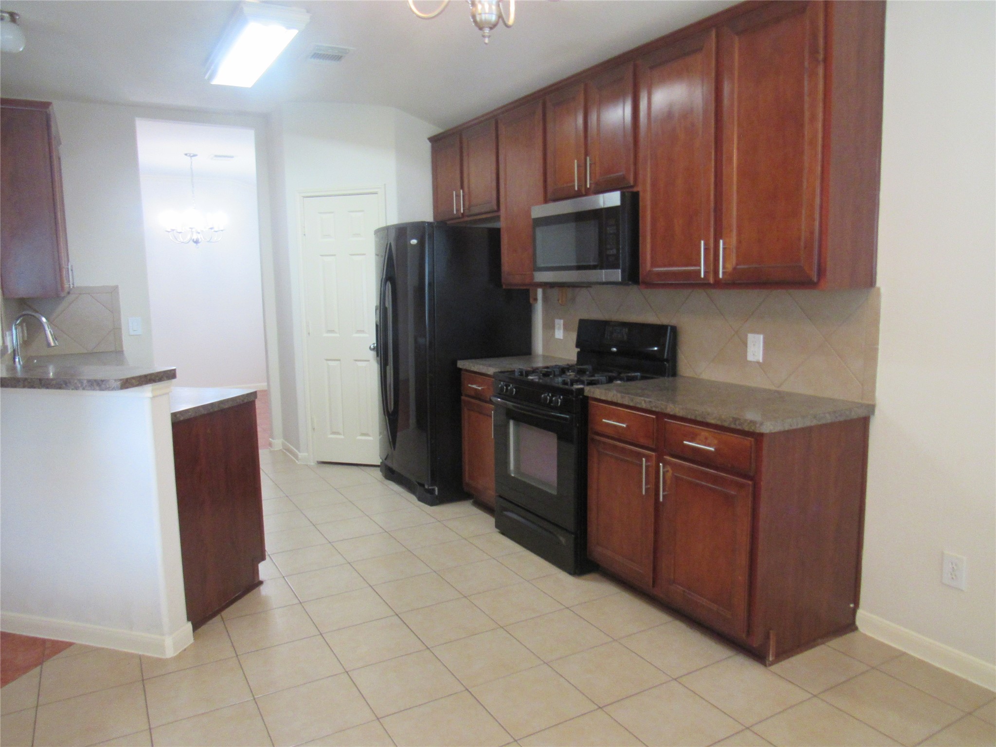 2611 Colony Haven Circle Property Photo 4