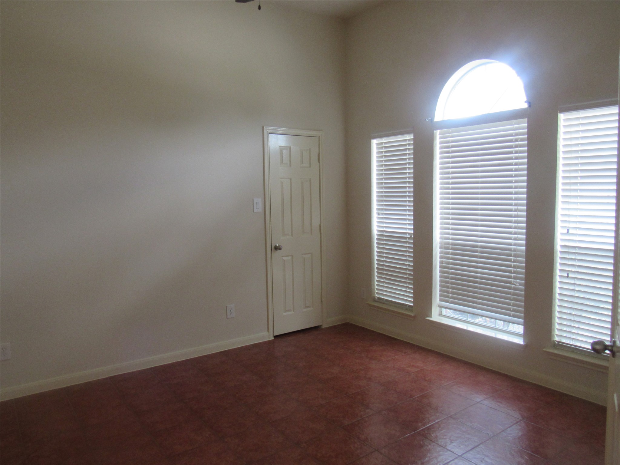 2611 Colony Haven Circle Property Photo 12