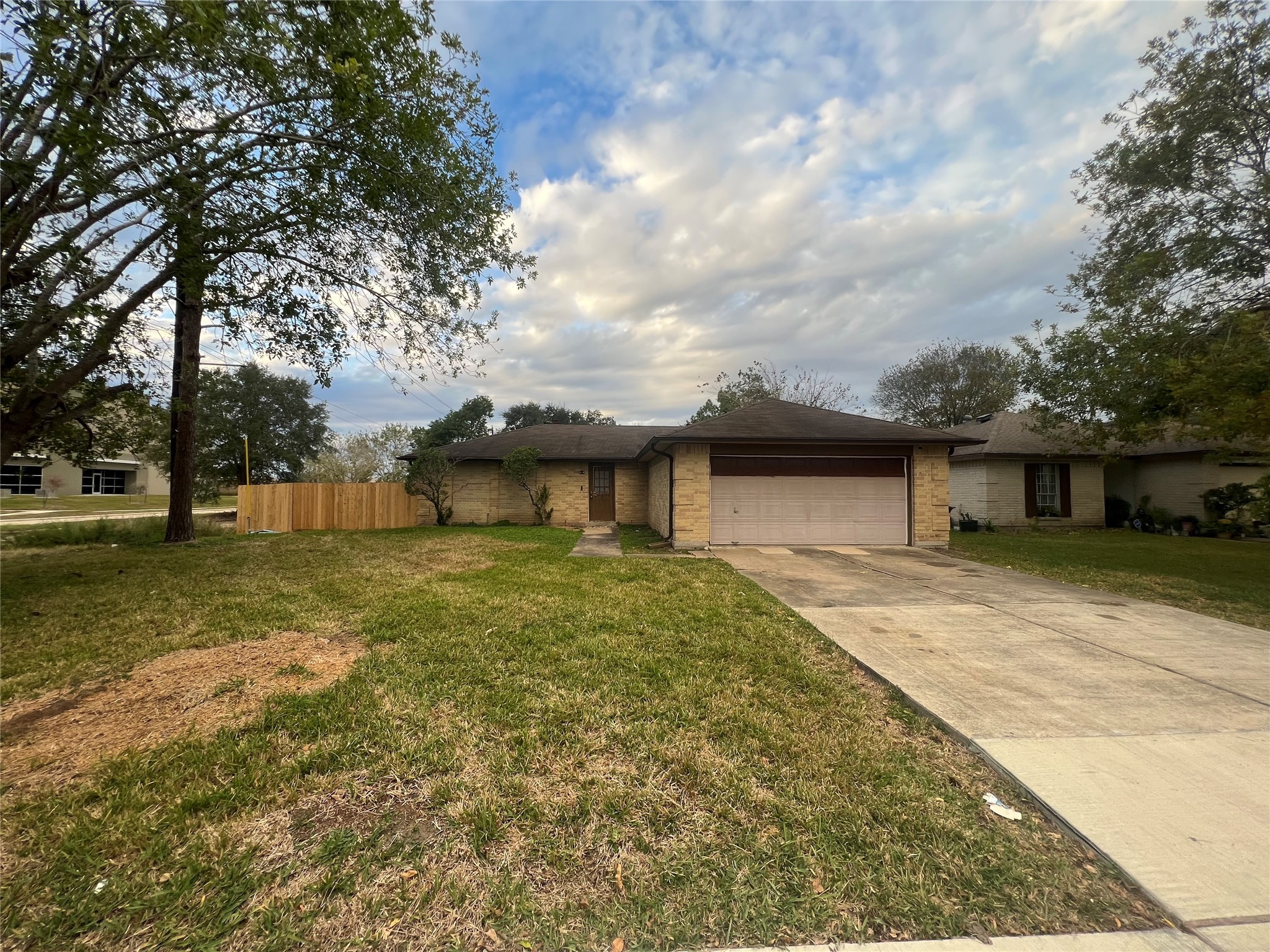15938 Rosebriar Drive