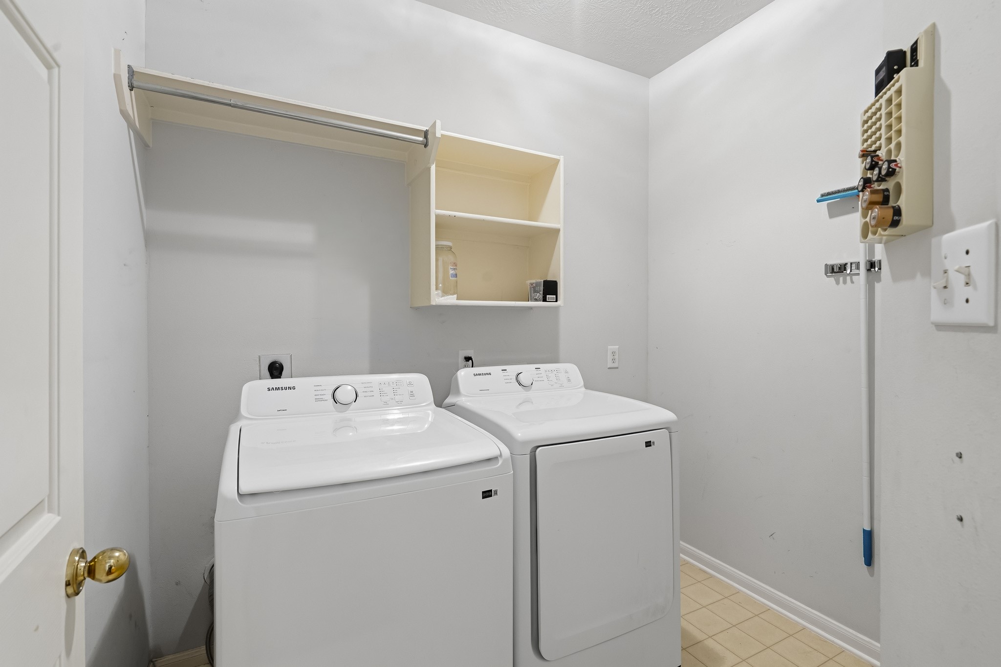 2123 Mossy Trails Dr Property Photo 17