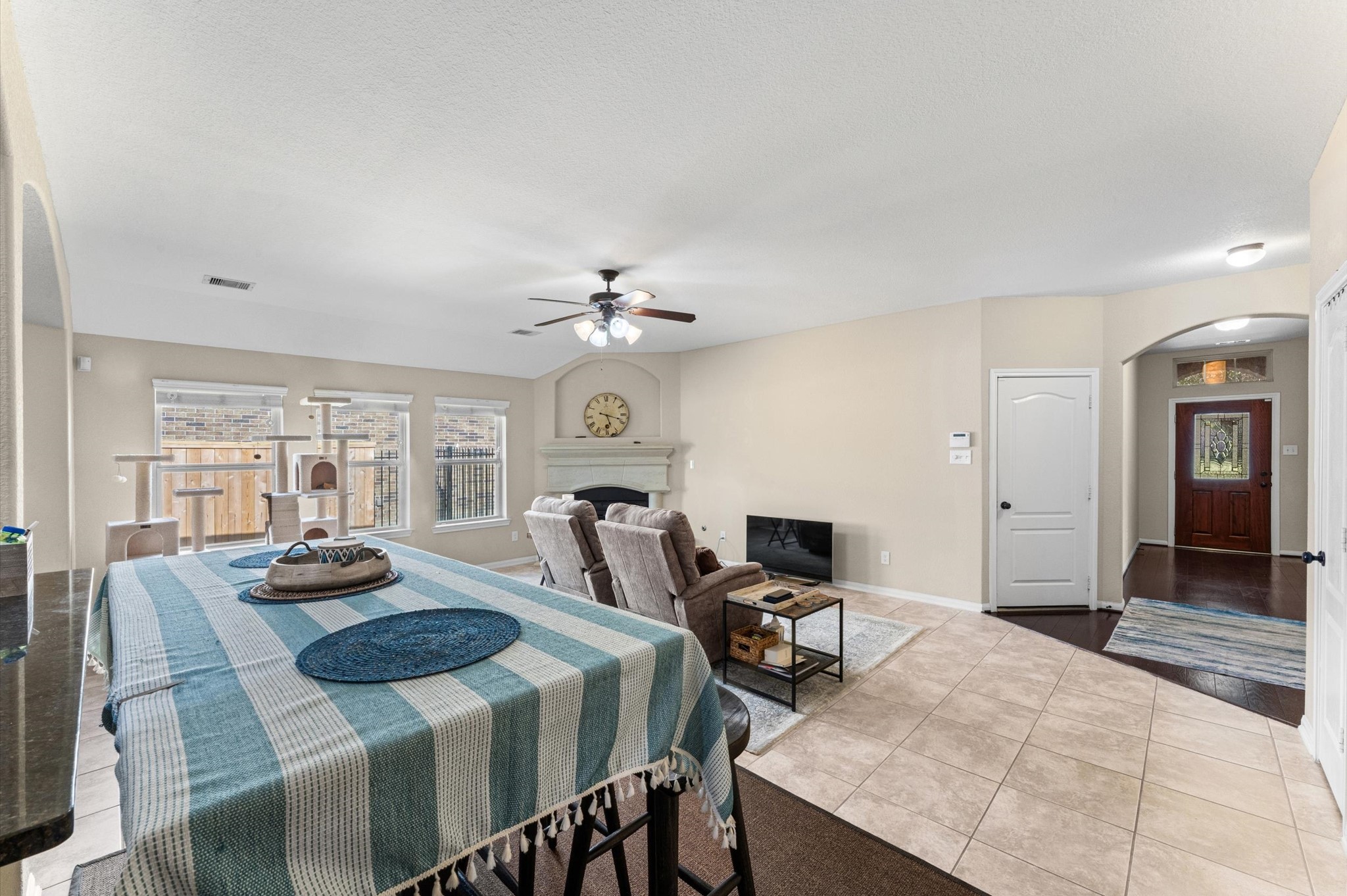 235 New Harmony Trail Property Photo 6