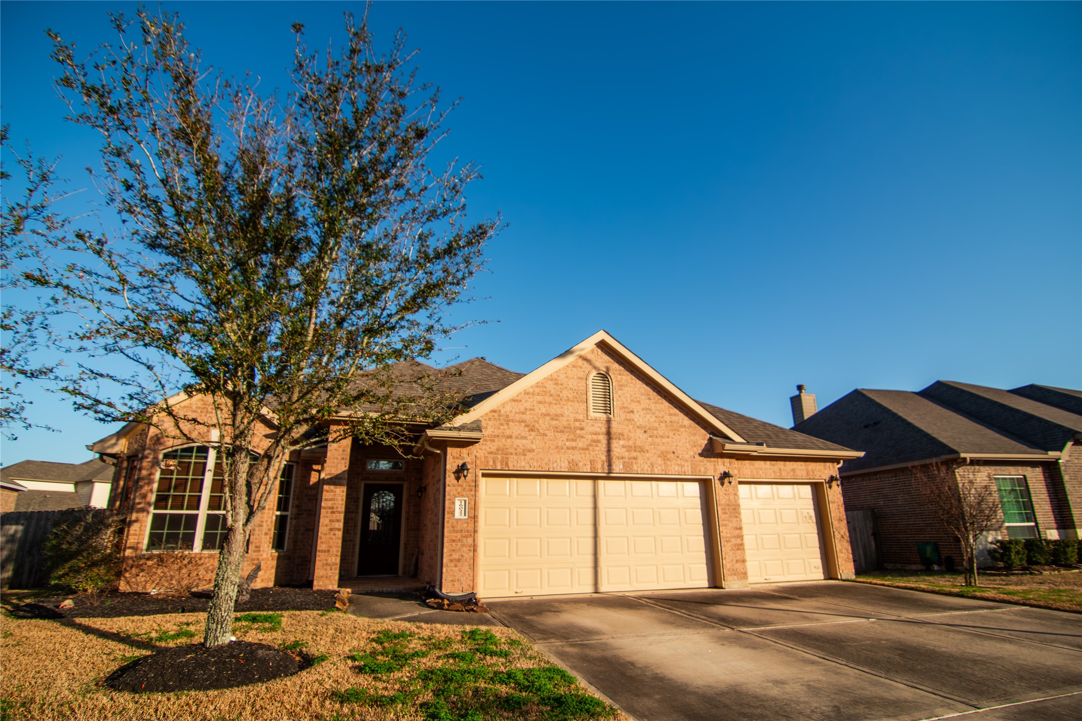 16022 Sydneyann Drive Property Photo 1