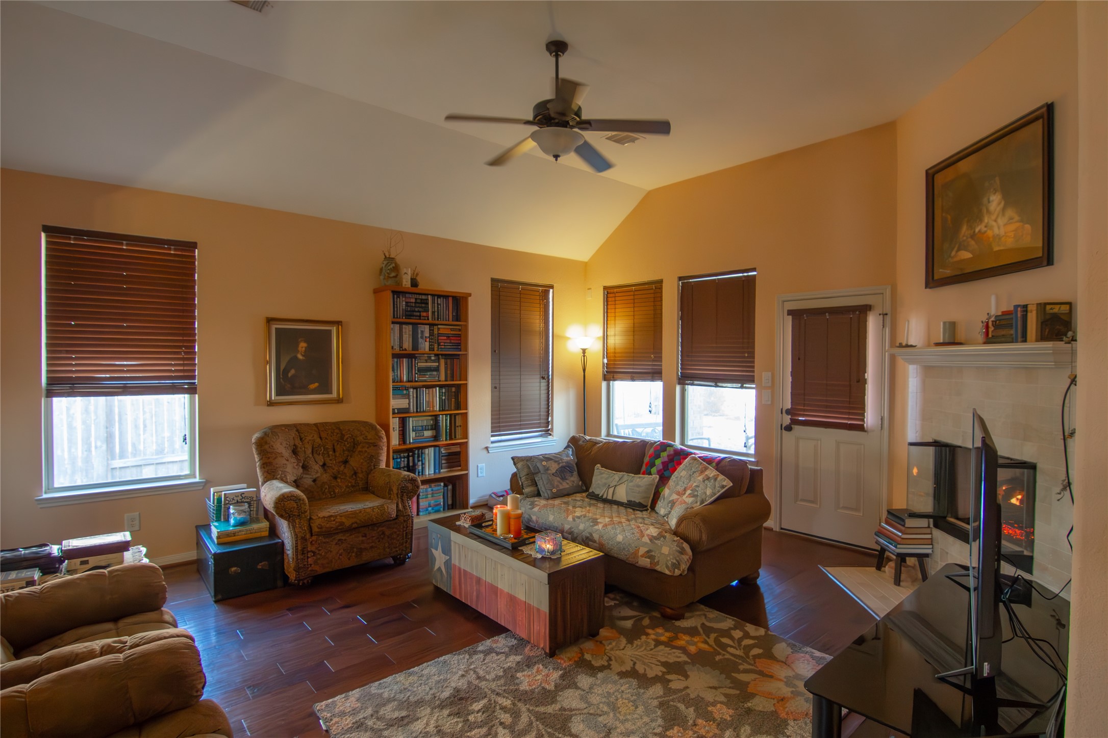 16022 Sydneyann Drive Property Photo 12