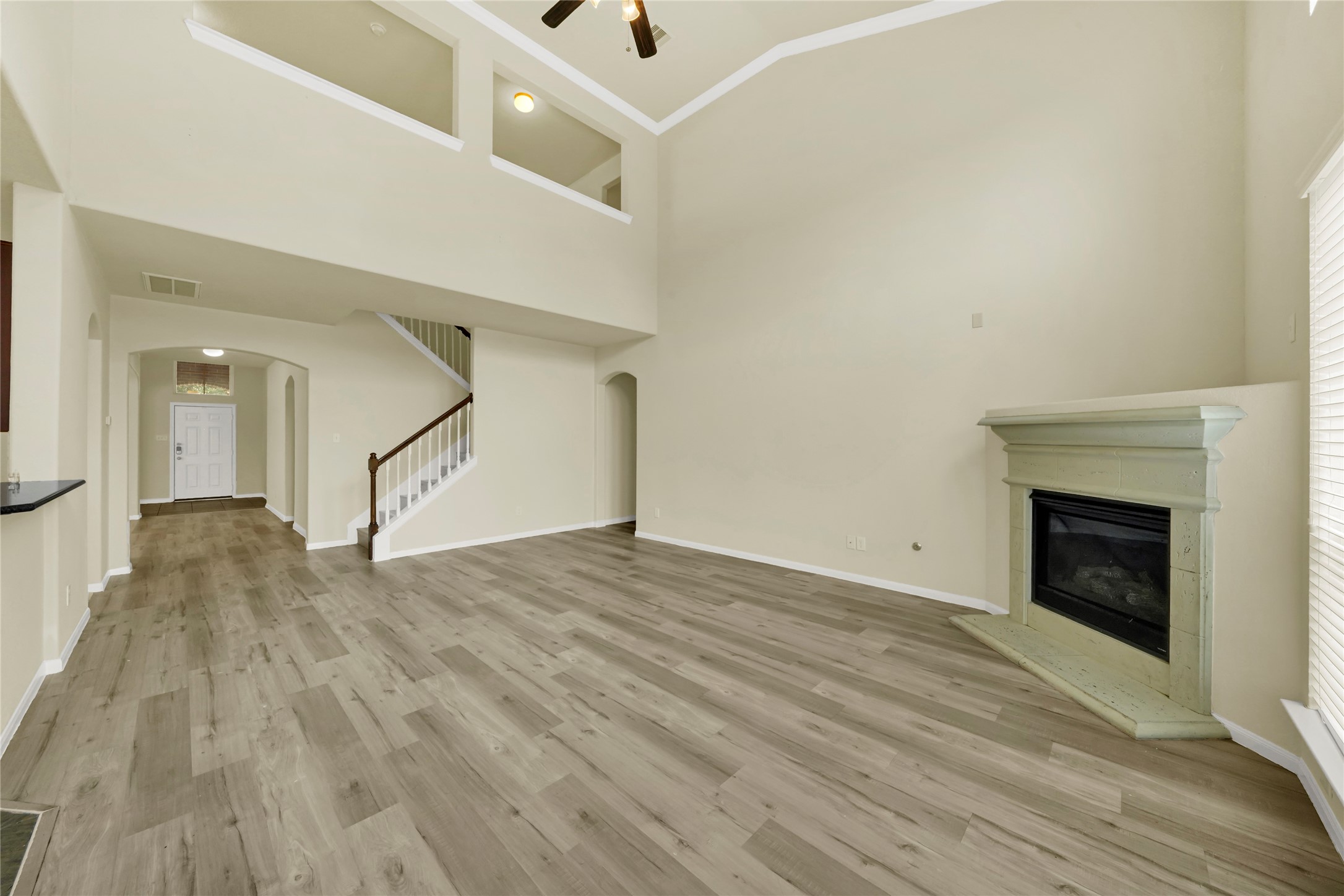 20803 Fair Walnut Way Property Photo 6