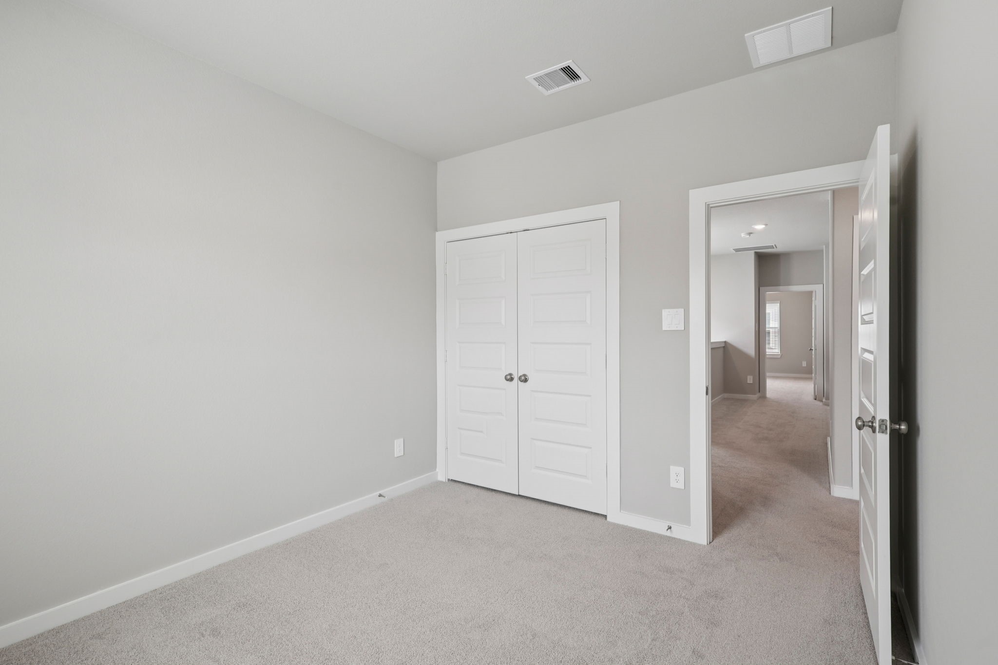 4119 Glowing Hearth Drive Property Photo 17