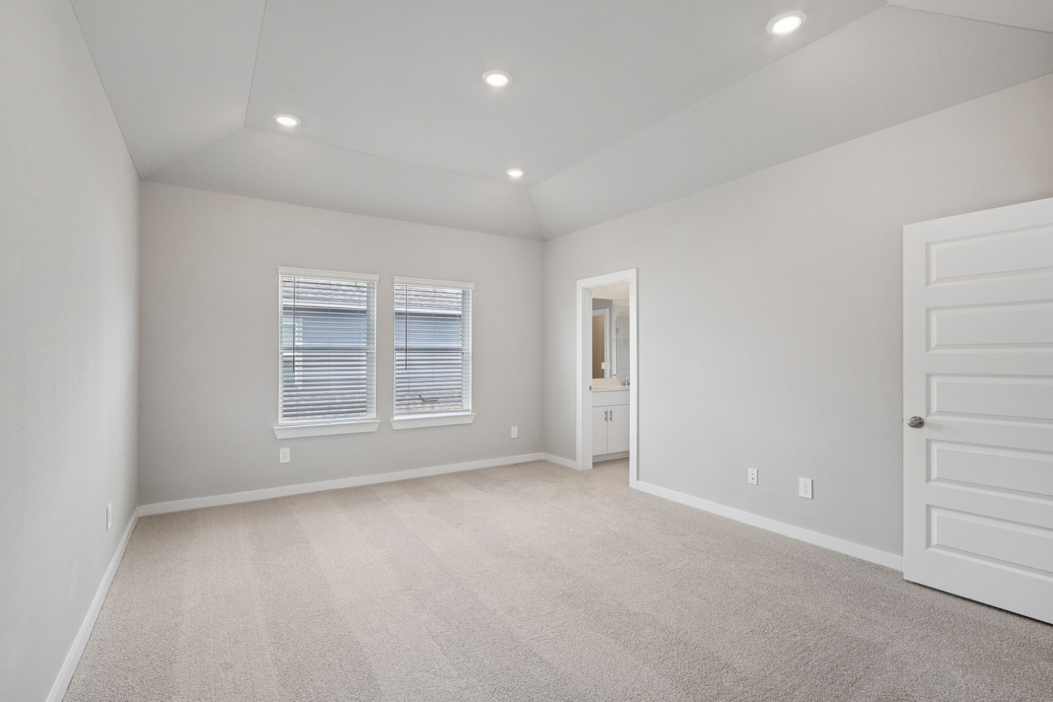 4119 Glowing Hearth Drive Property Photo 28