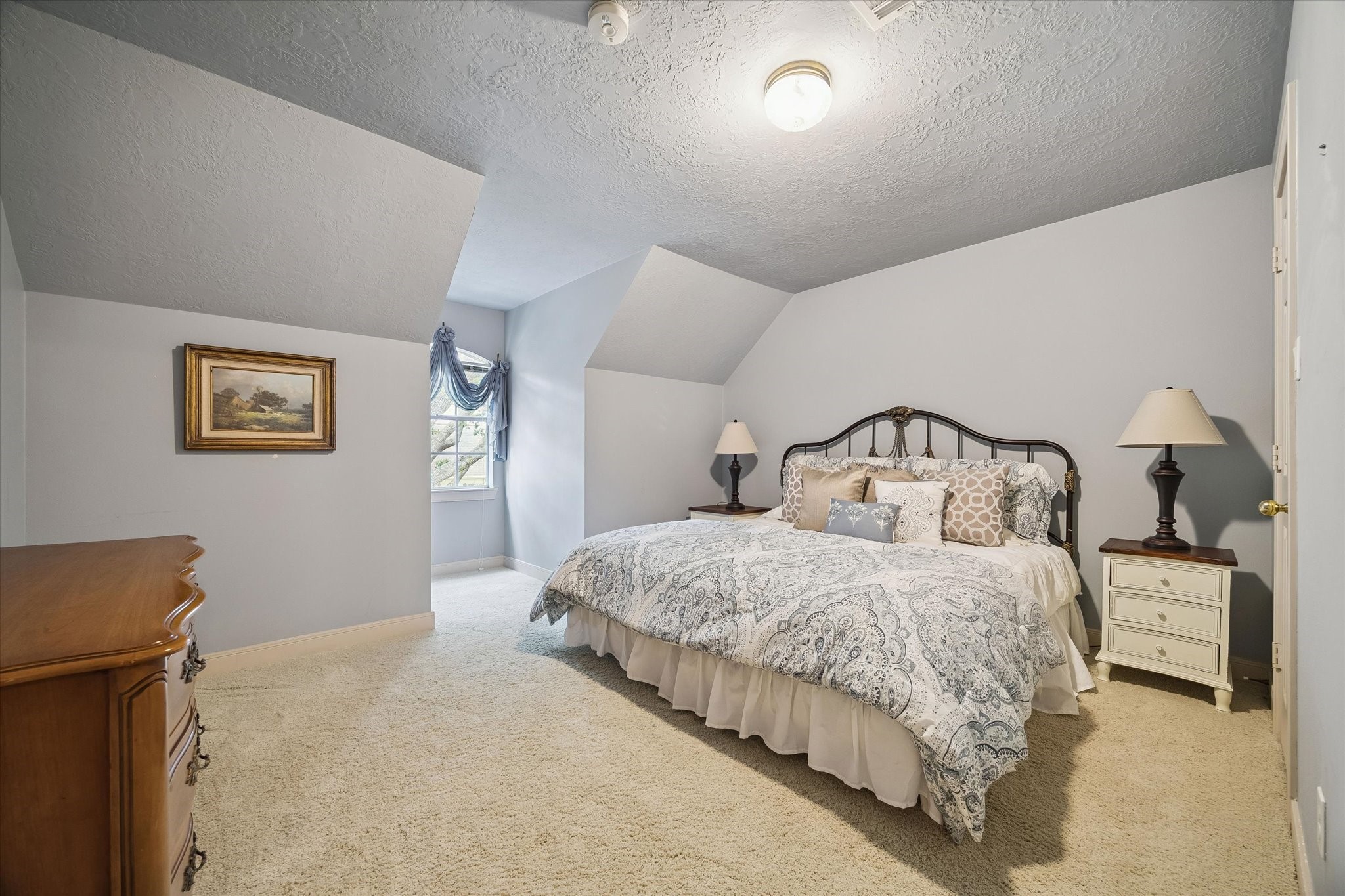 1419 Camelot Place Property Photo 27