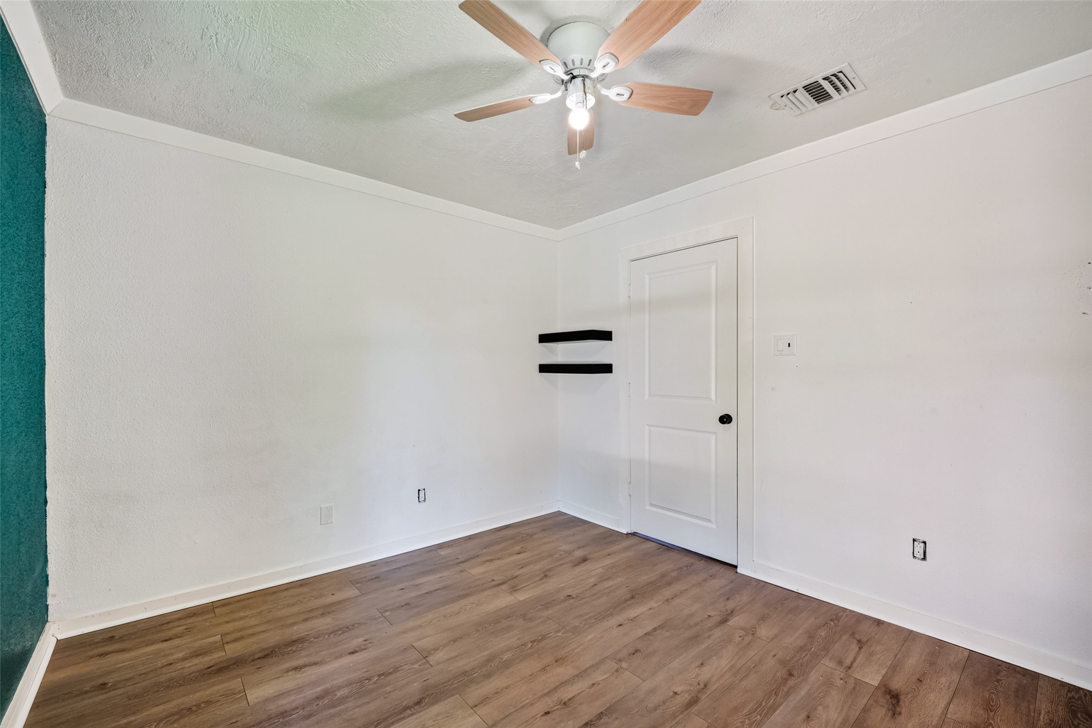 1011 Kensington Drive Property Photo 27