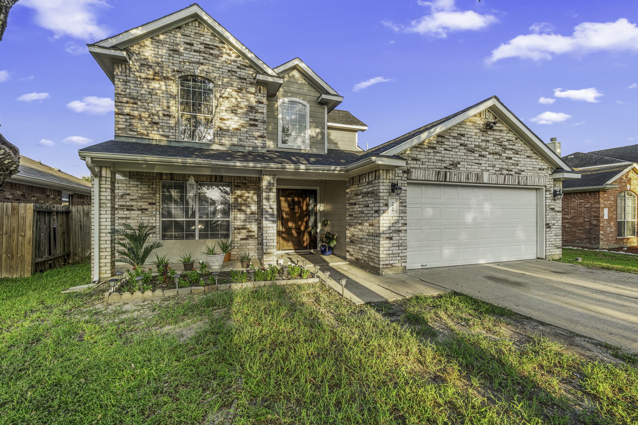 5814 Horse Prairie Drive Property Photo 1