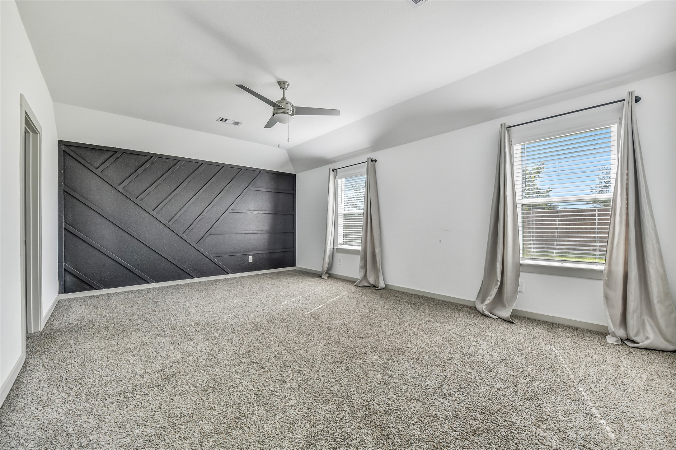 1004 Great Barracuda Lane Property Photo 15