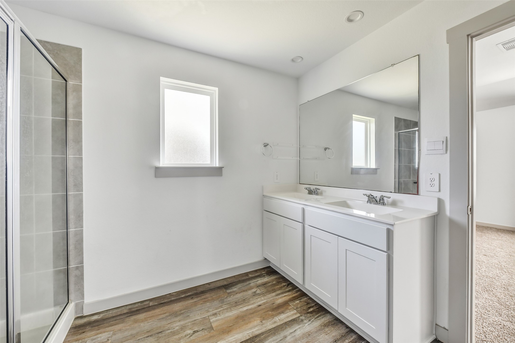 1004 Great Barracuda Lane Property Photo 17