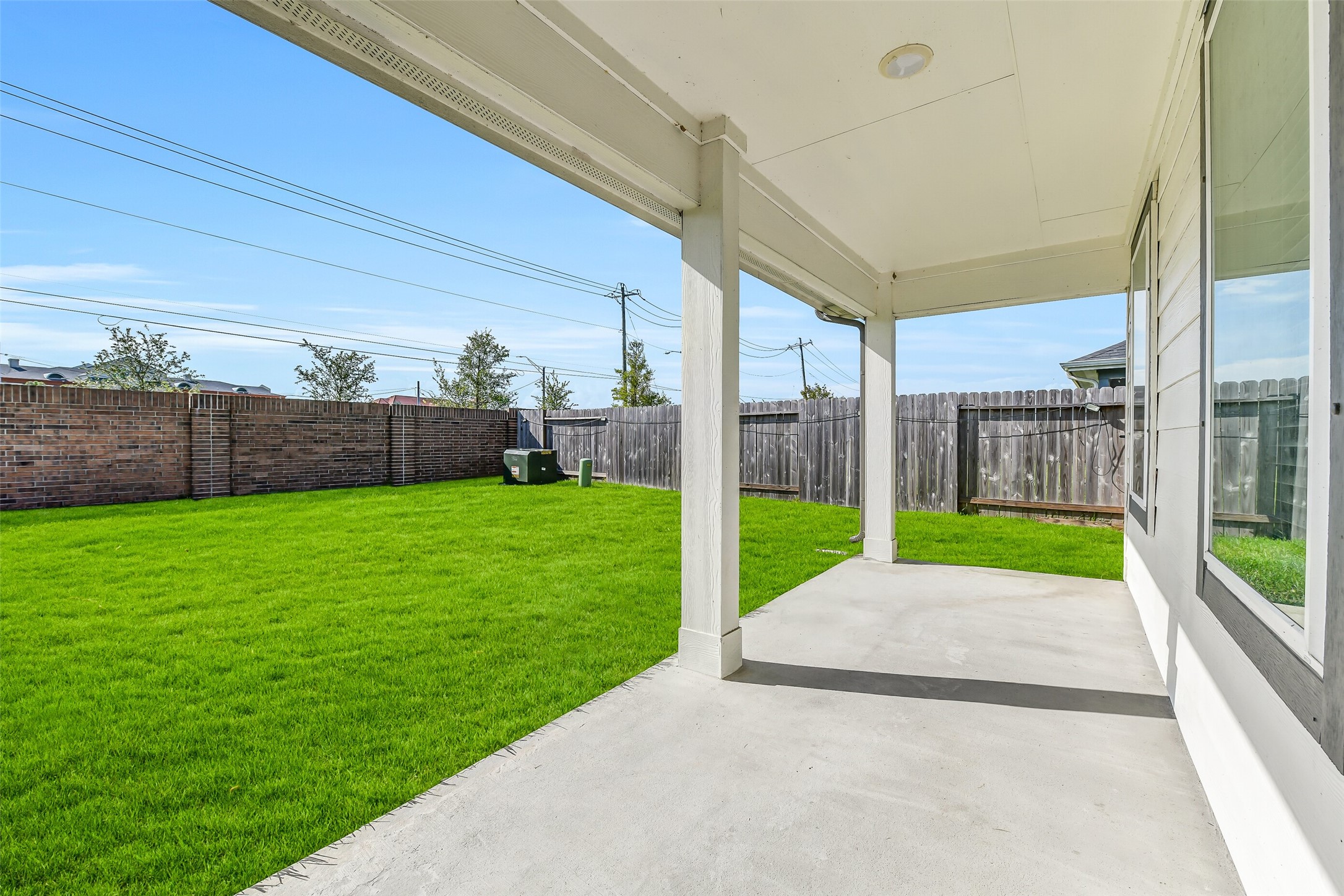 1004 Great Barracuda Lane Property Photo 27