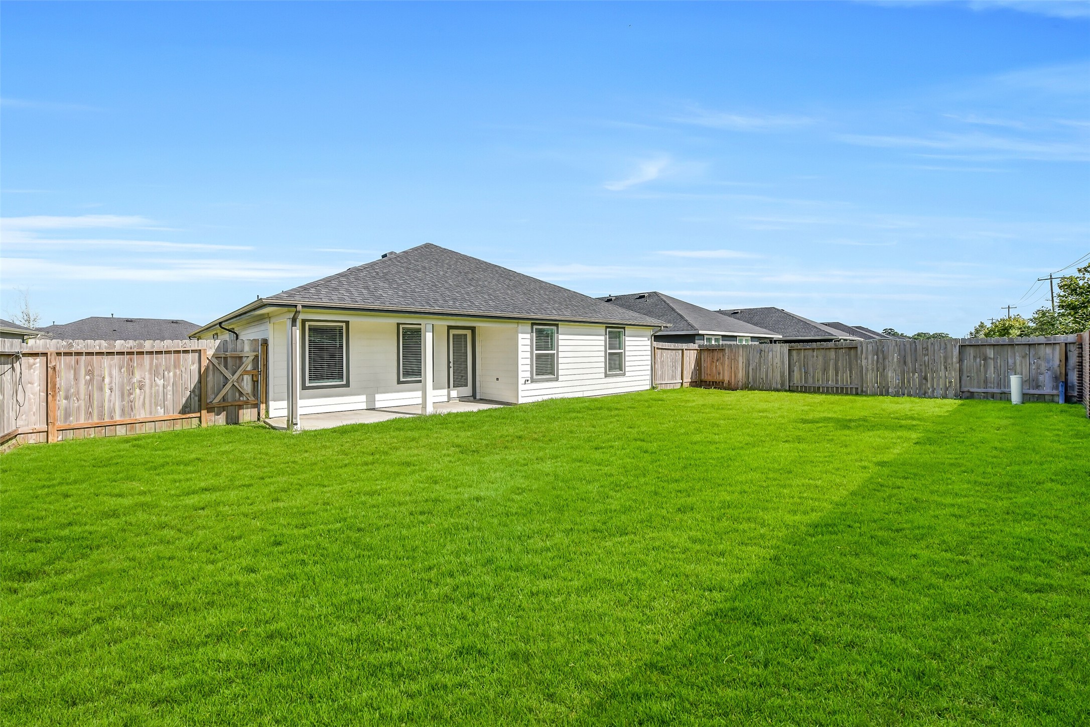 1004 Great Barracuda Lane Property Photo 29