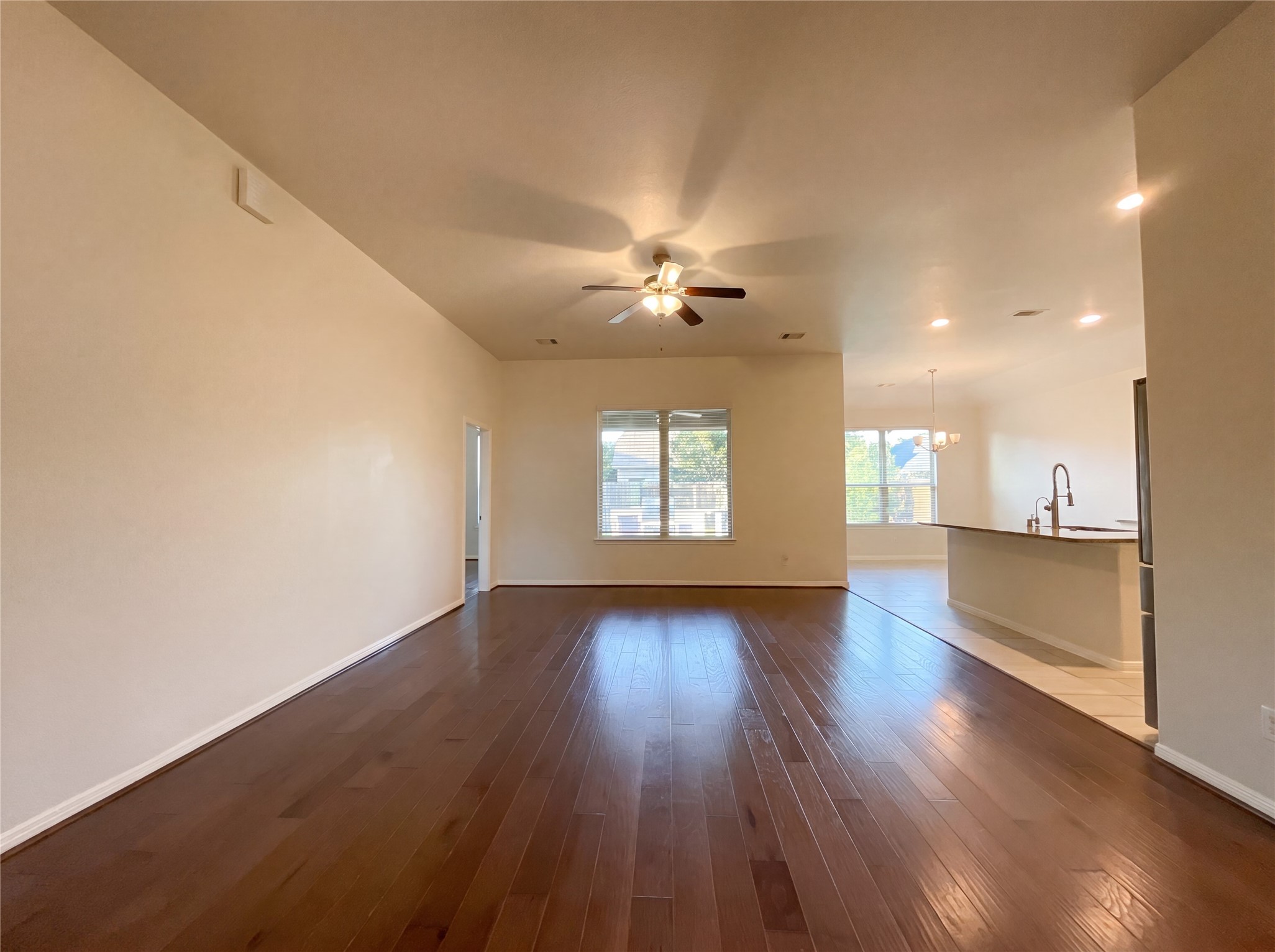 21205 Timber Bluff Lane Property Photo 3