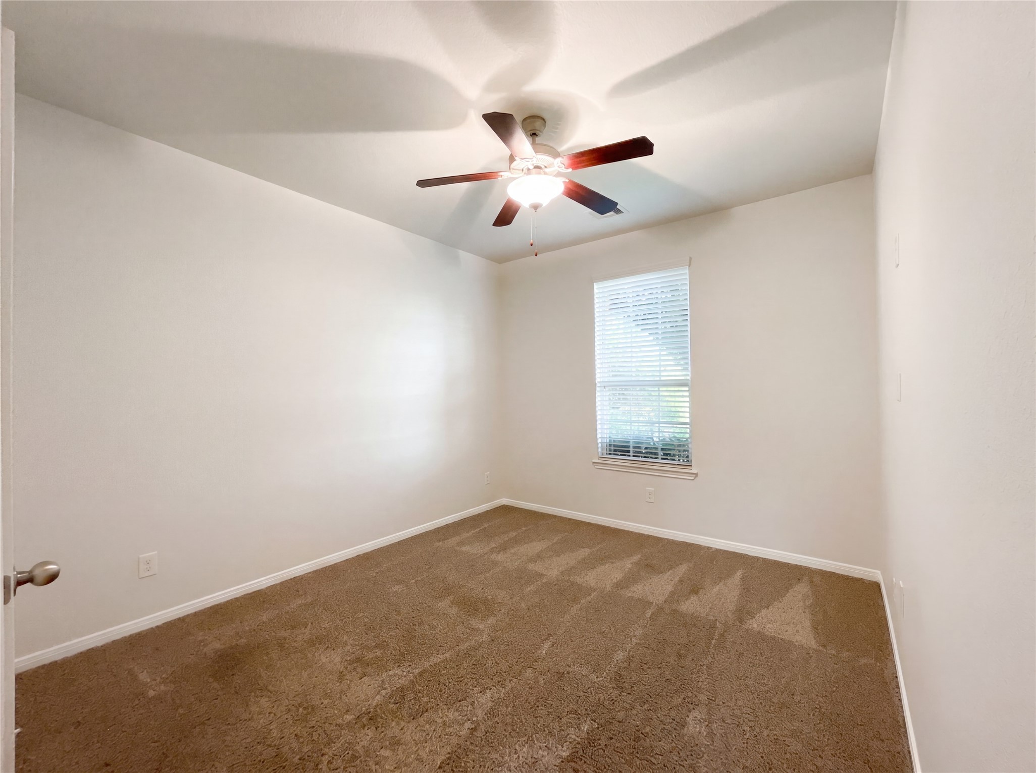 21205 Timber Bluff Lane Property Photo 10