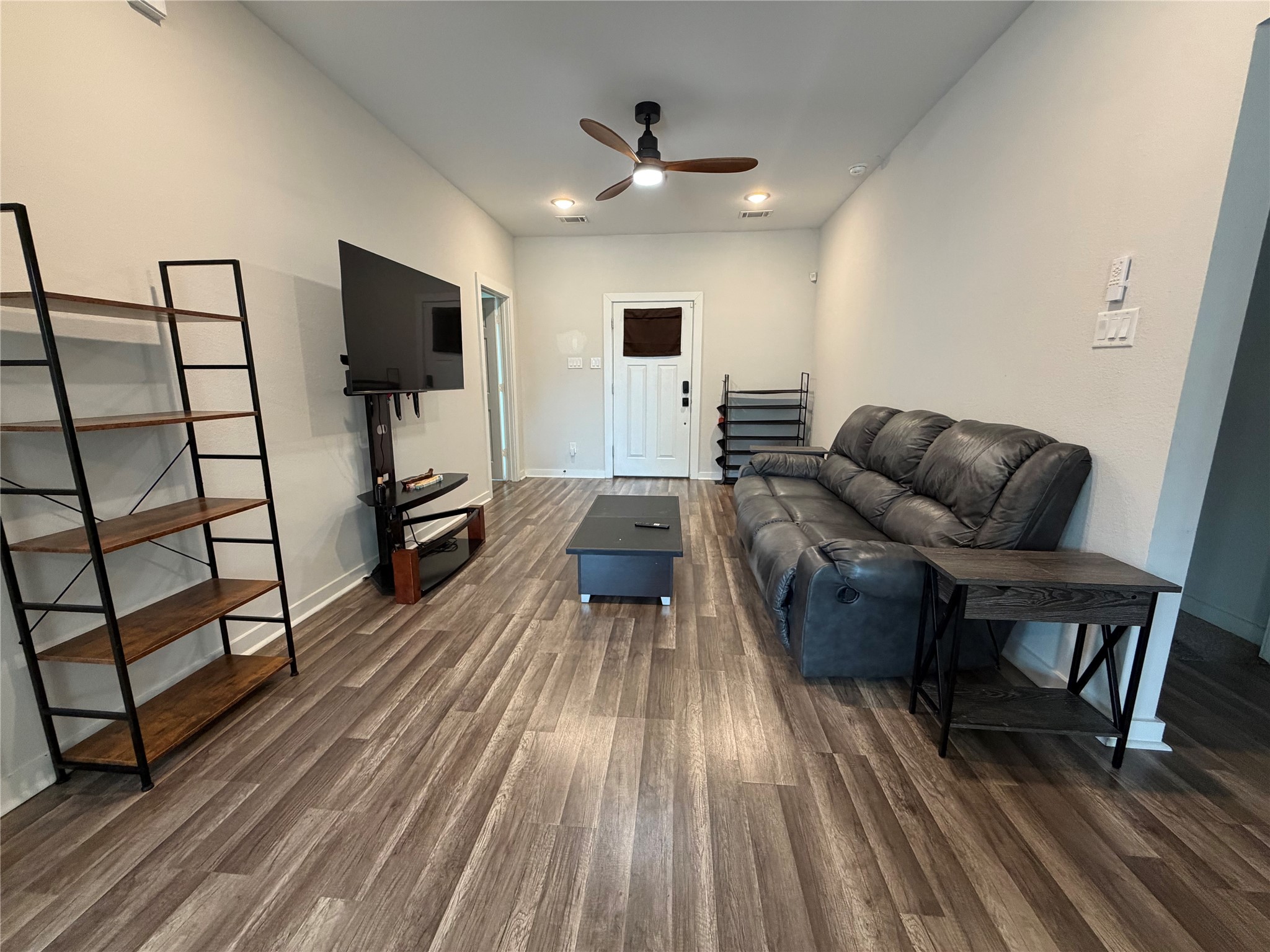 8049 Ritz Street B Property Photo 5