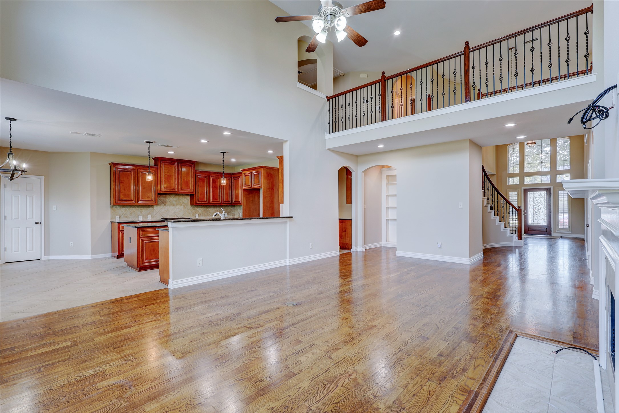 5507 Opal Cove Court Property Photo 12