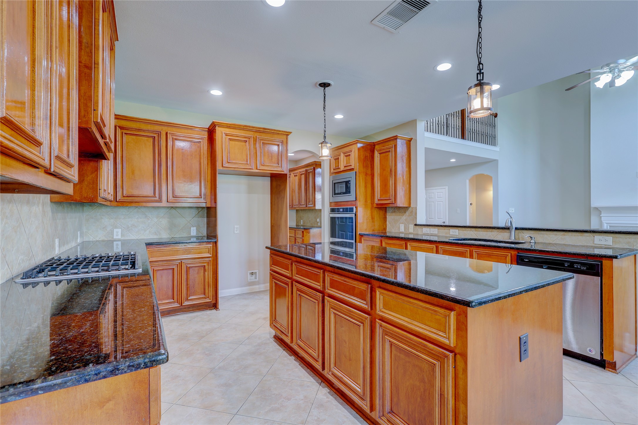 5507 Opal Cove Court Property Photo 15