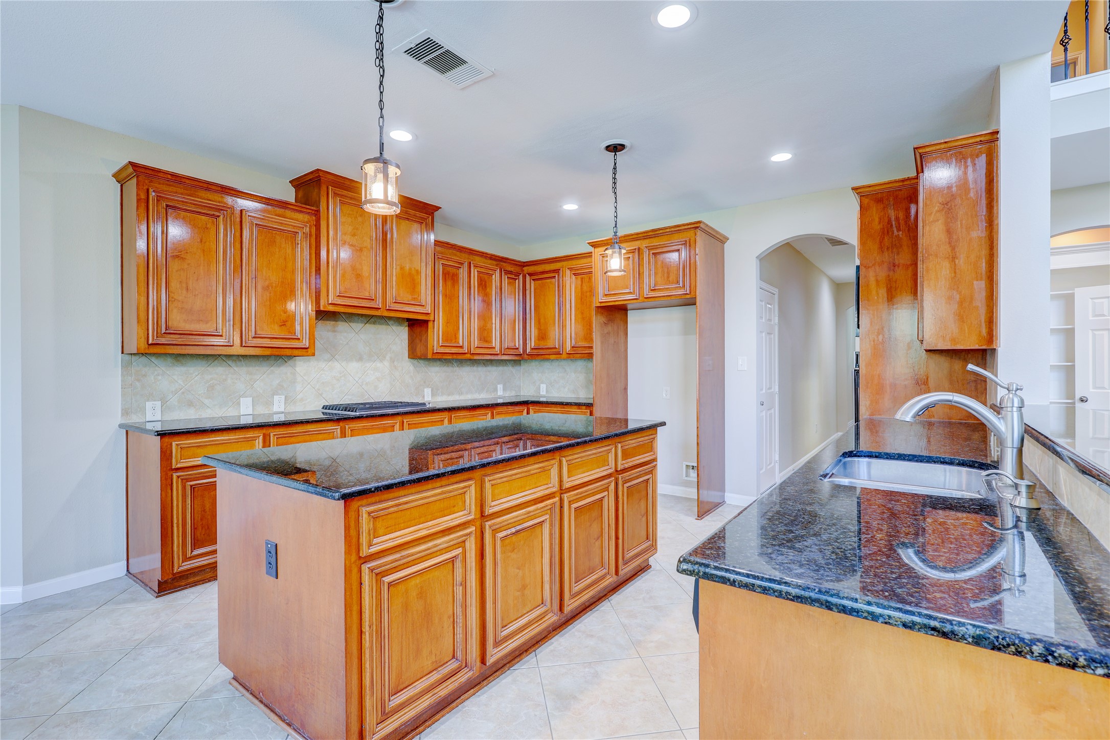5507 Opal Cove Court Property Photo 16
