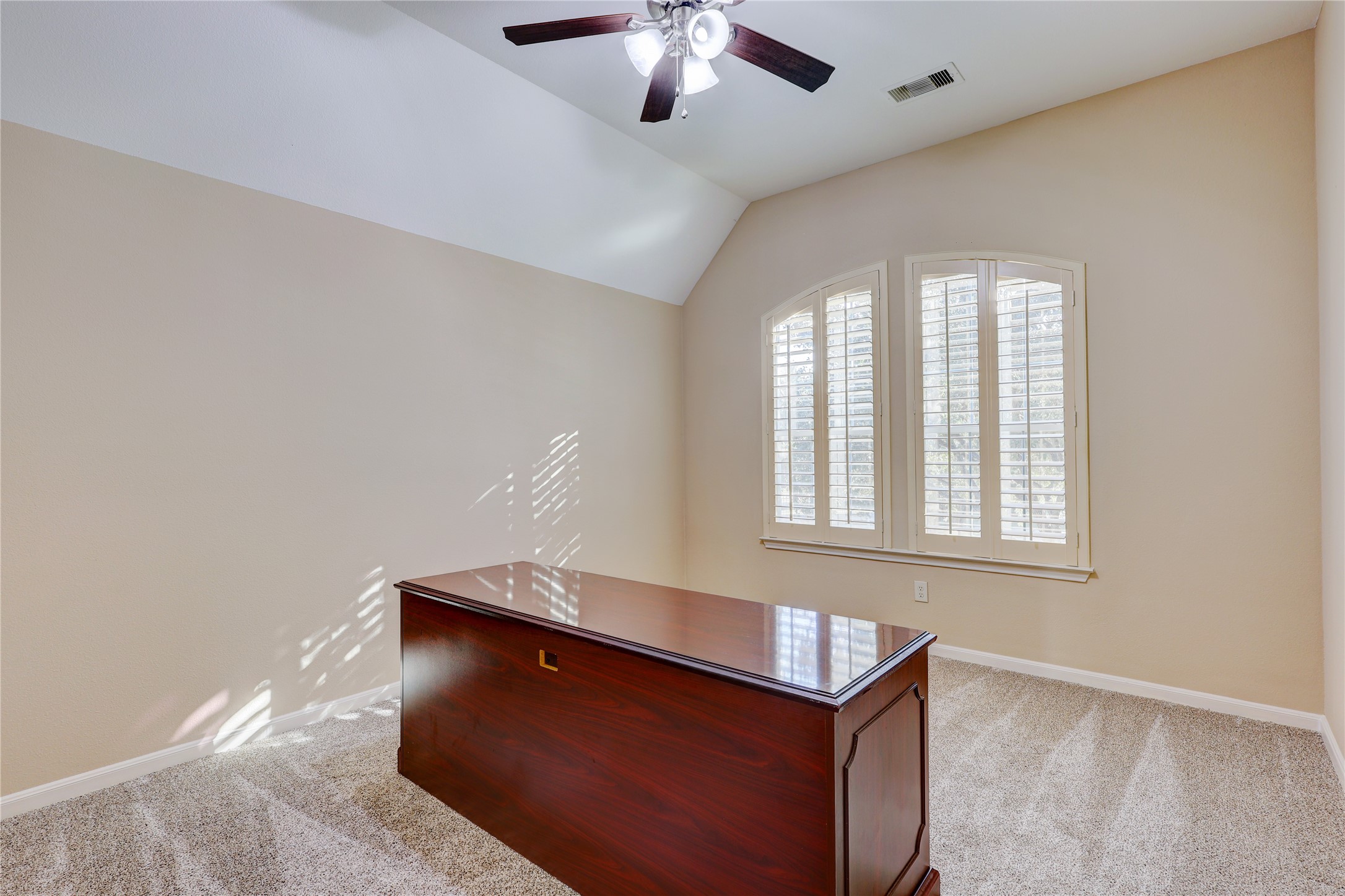 5507 Opal Cove Court Property Photo 33