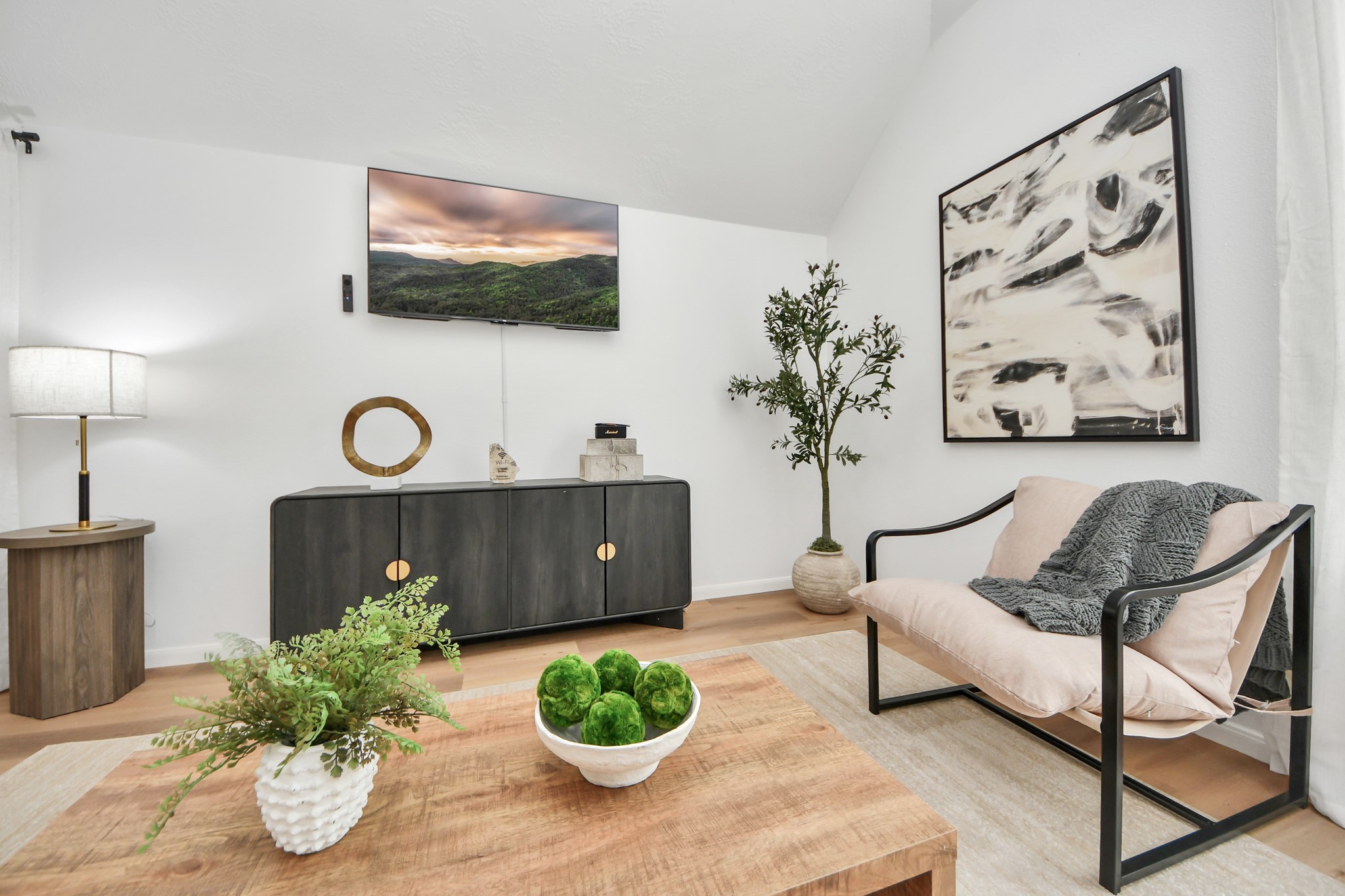 8919 Windfern Trace Drive Property Photo 7
