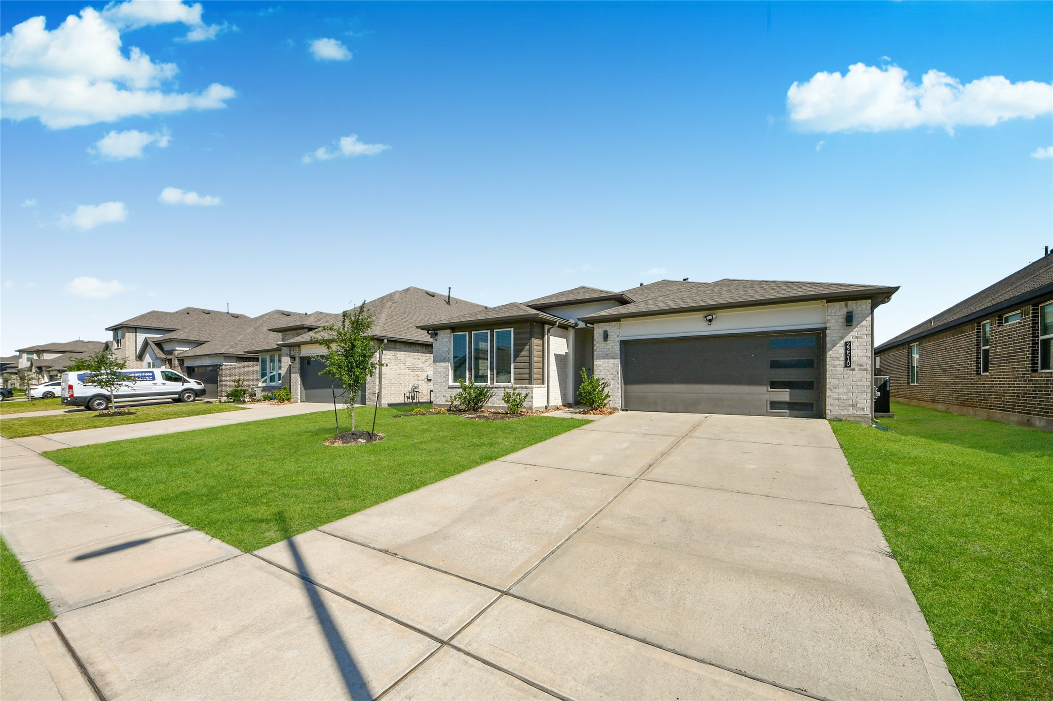 22510 Ginosa Trail Property Photo 35