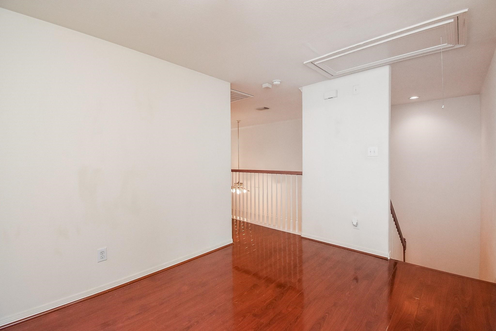 13646 Garden Grove Ct Property Photo 21