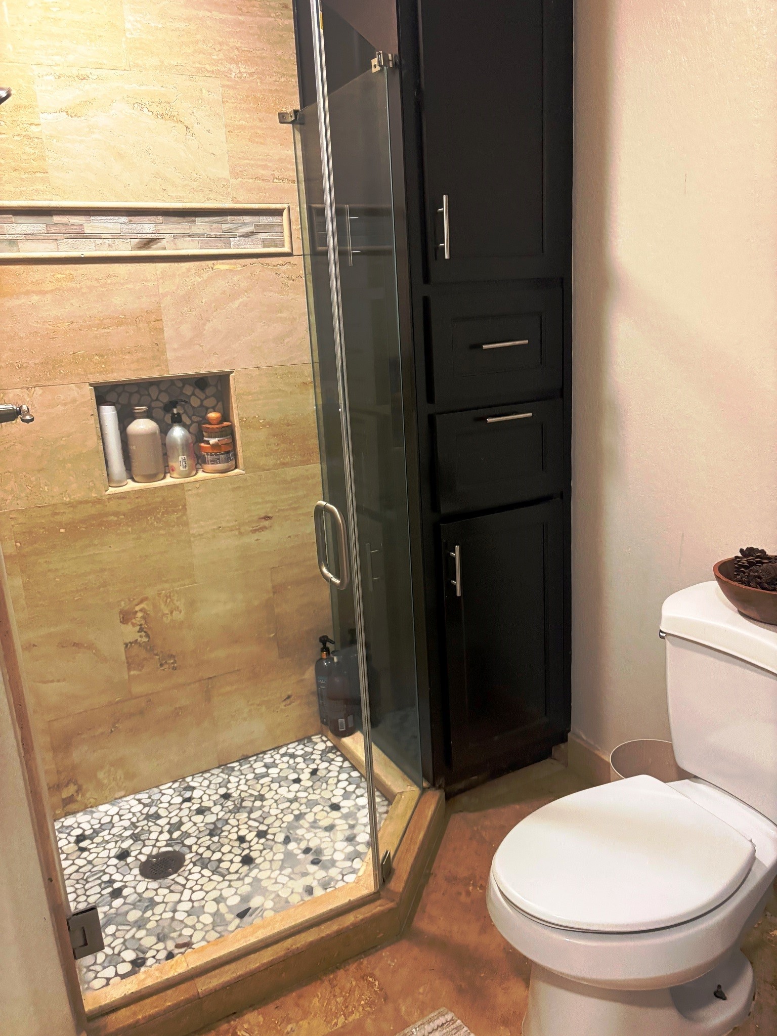 6352 Glenhagen Drive Property Photo 16