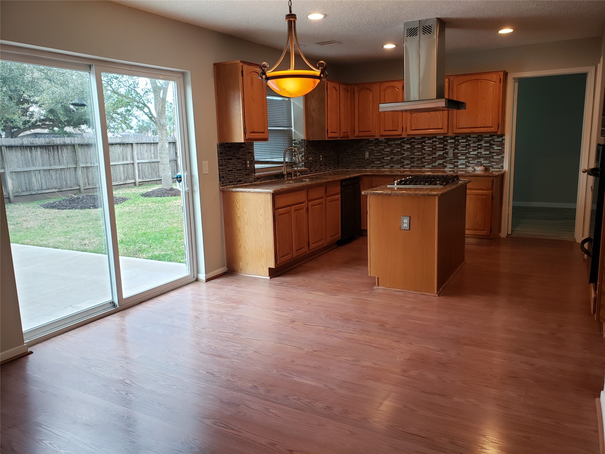 8714 Warrenford Drive Property Photo 10
