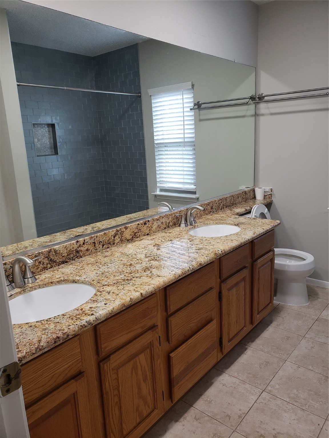 8714 Warrenford Drive Property Photo 19