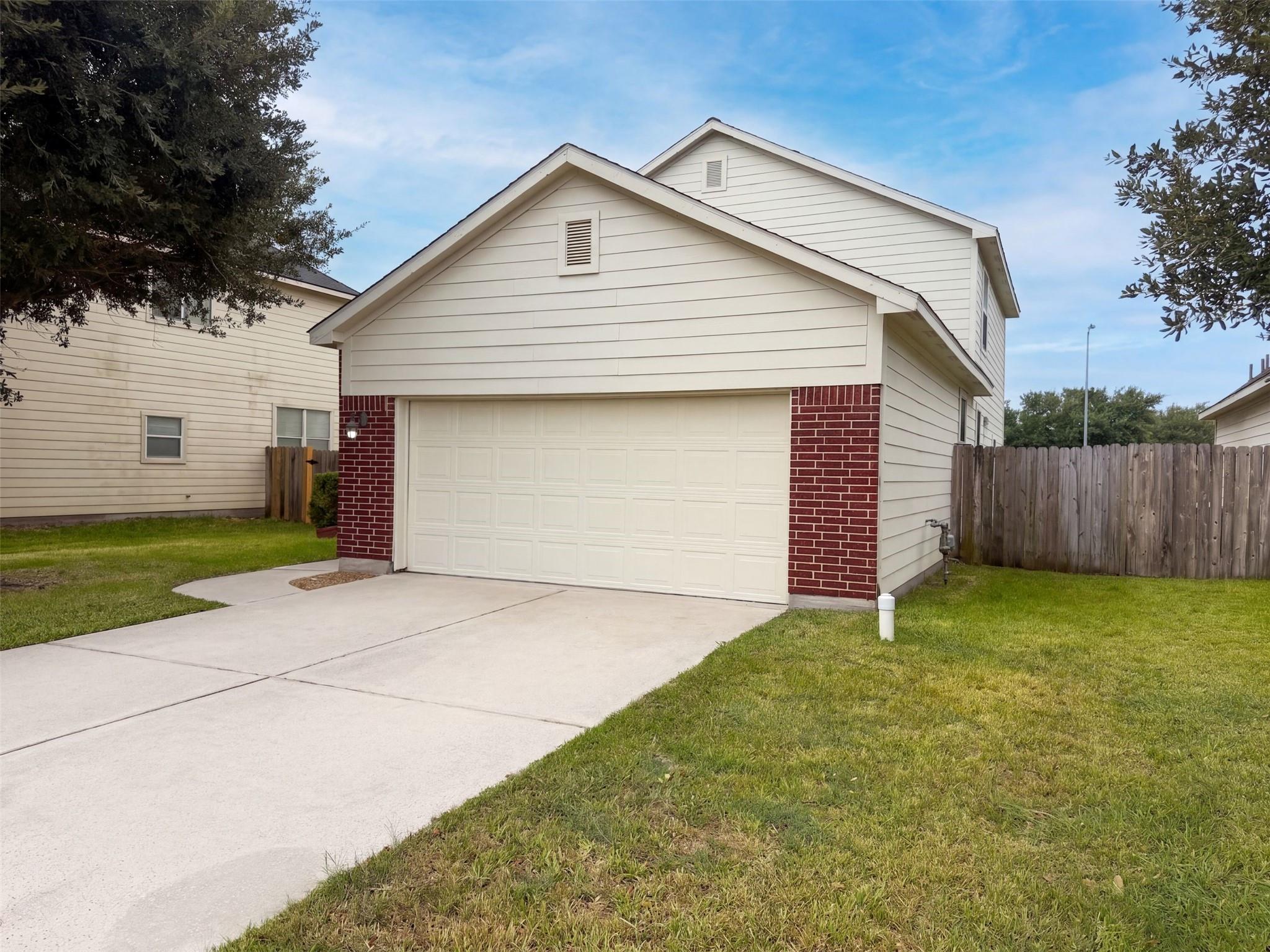 15019 Silhouette Ridge Drive, Humble Tx 77396 Property Photo 1