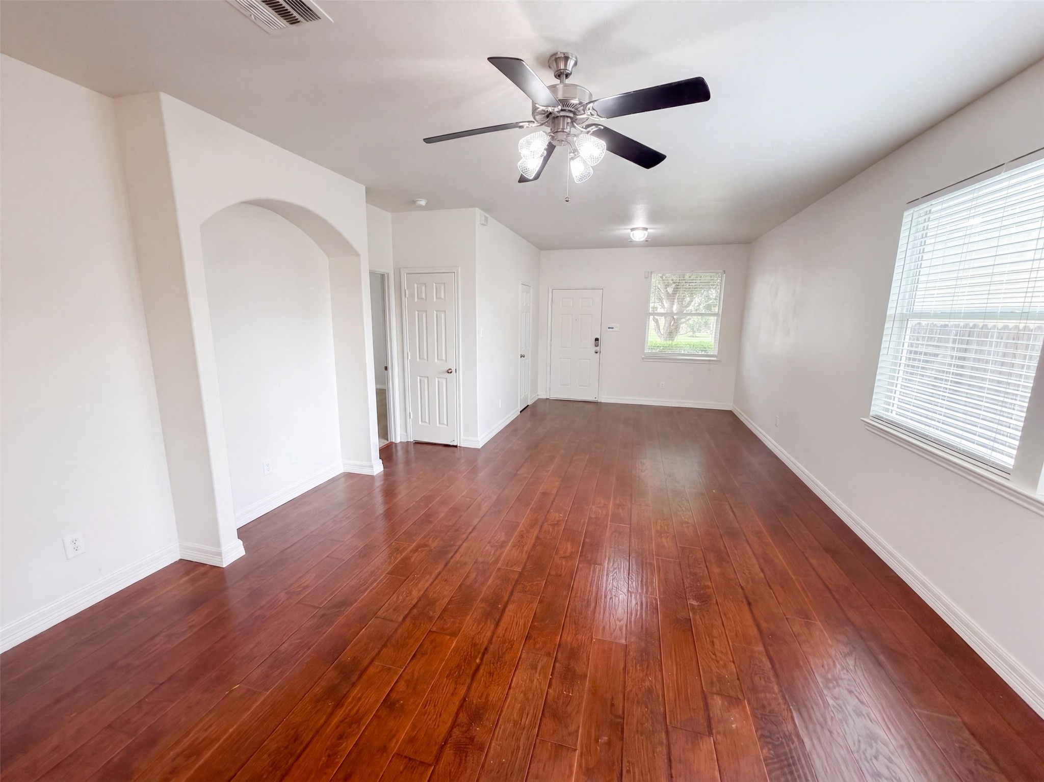 15019 Silhouette Ridge Drive Property Photo 7