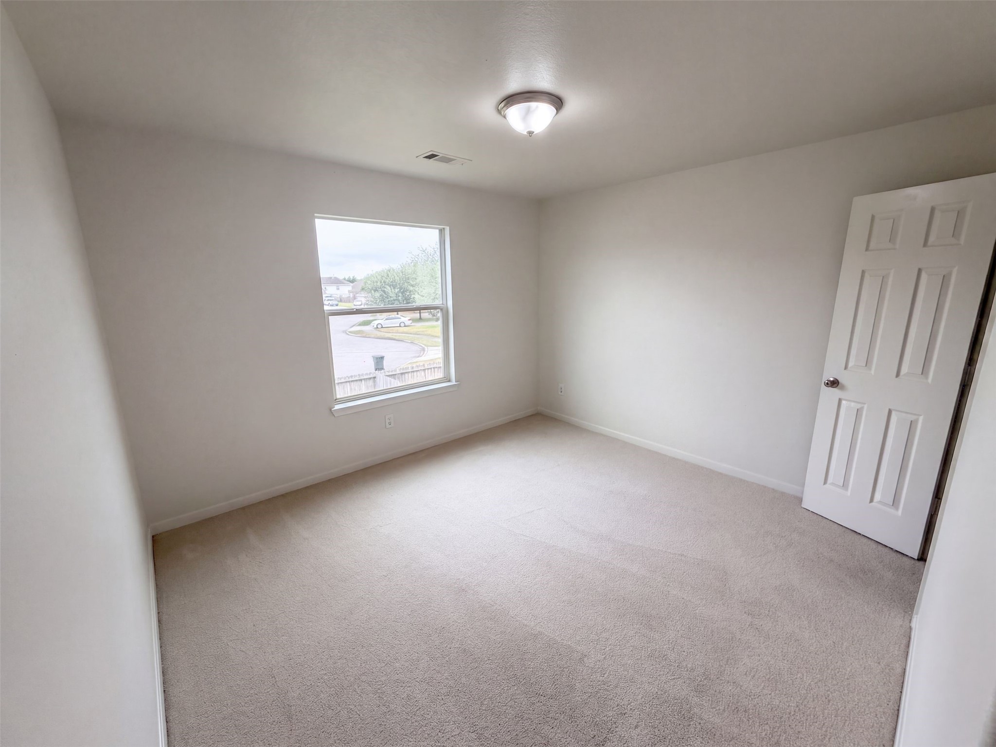 15019 Silhouette Ridge Drive Property Photo 14
