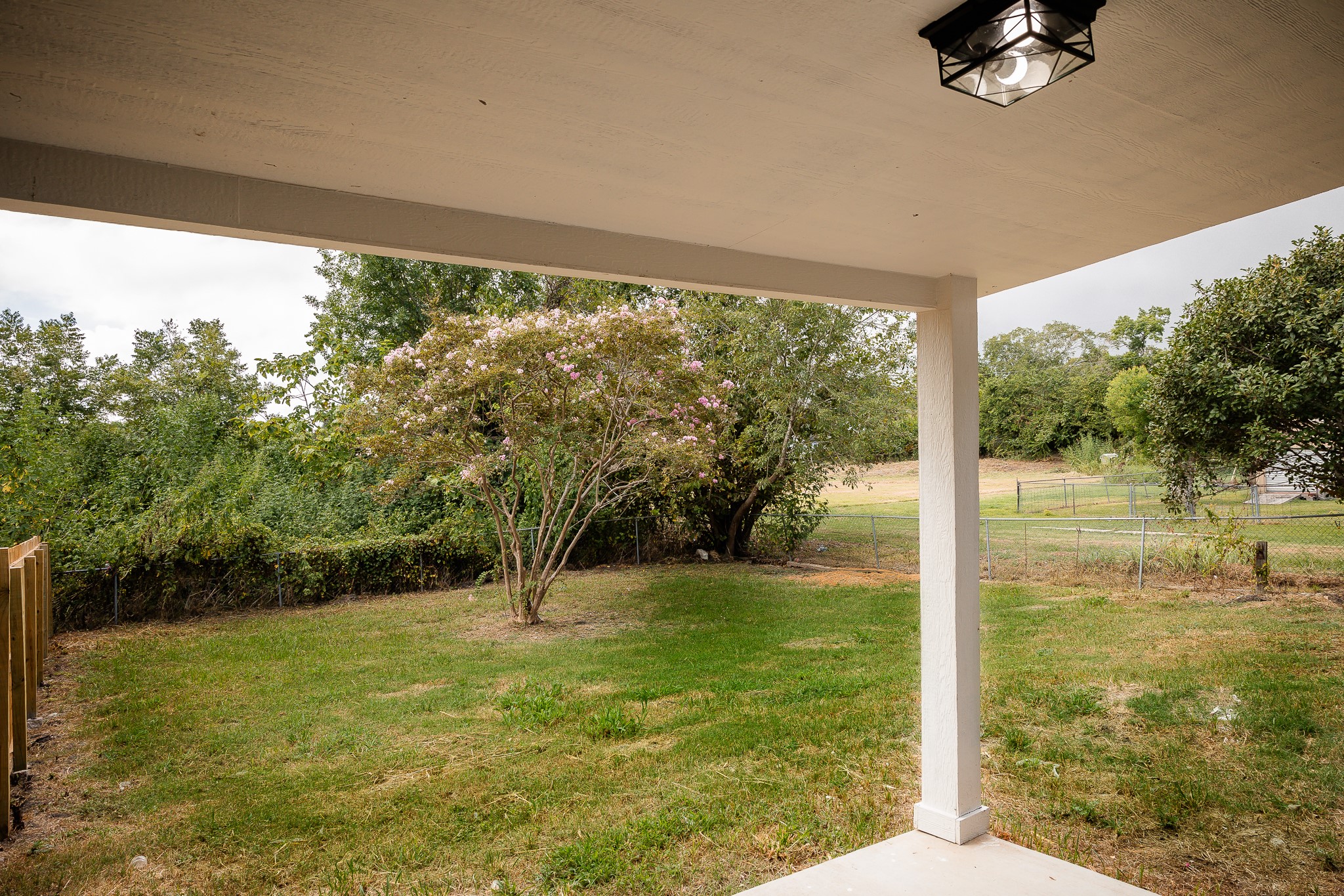 811 Matchett Property Photo 3