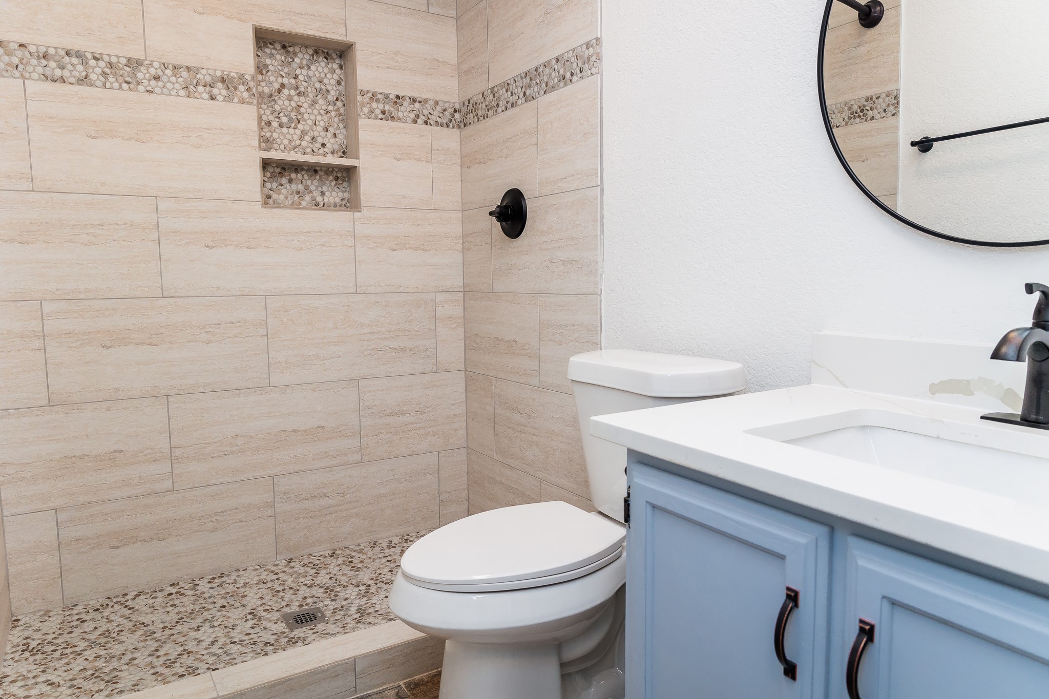 811 Matchett Property Photo 15