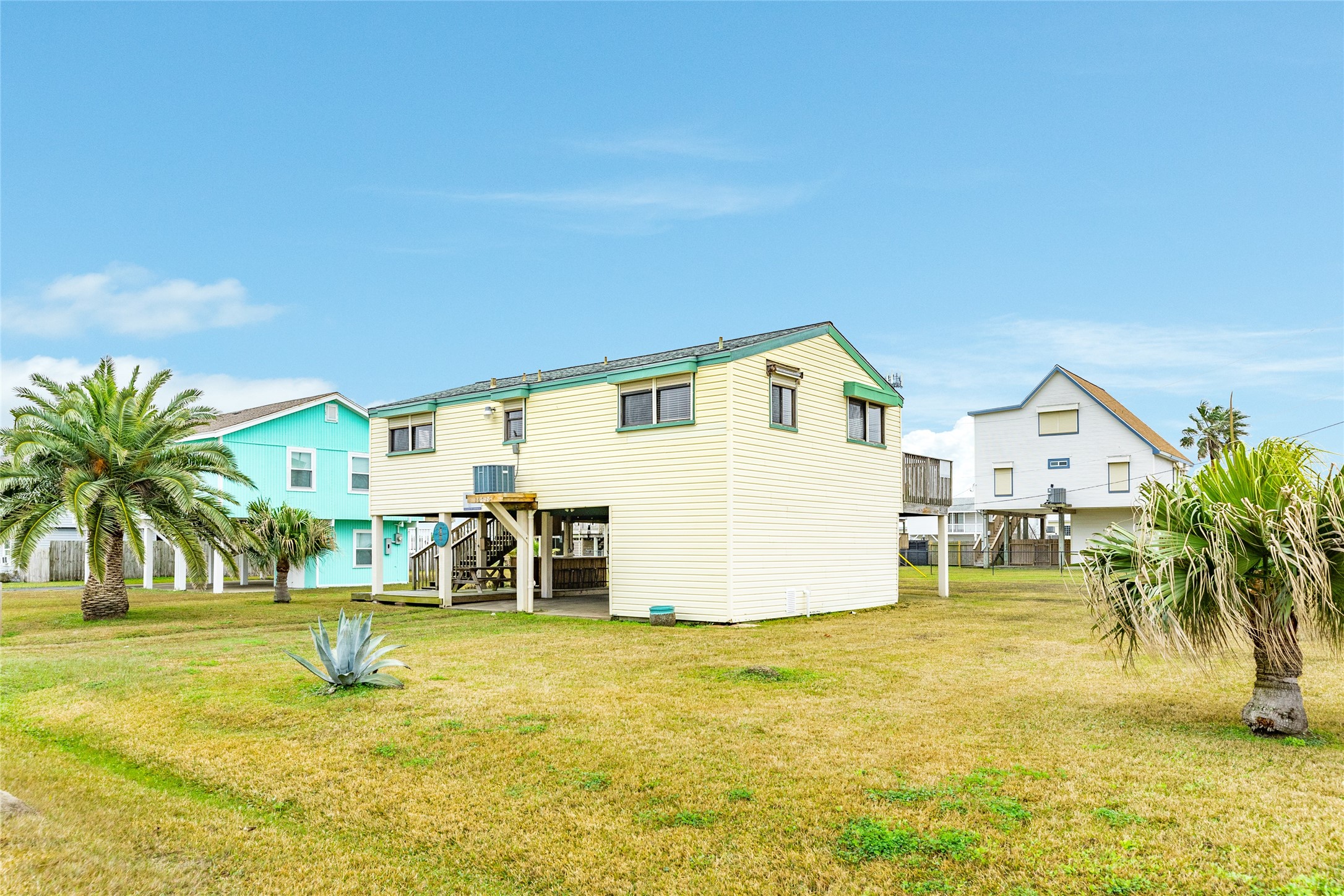 16725 Captain Bligh Road Property Photo 10