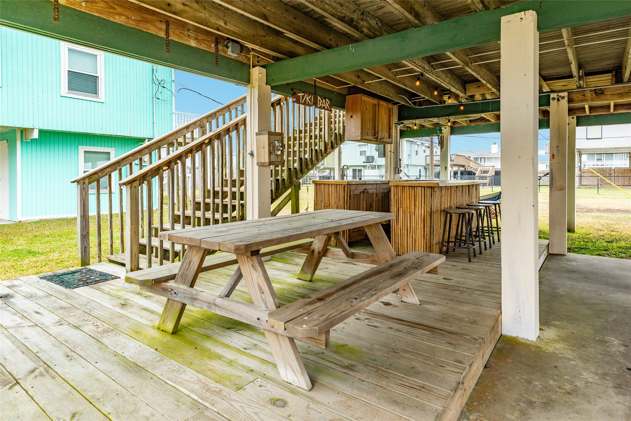 16725 Captain Bligh Road Property Photo 12