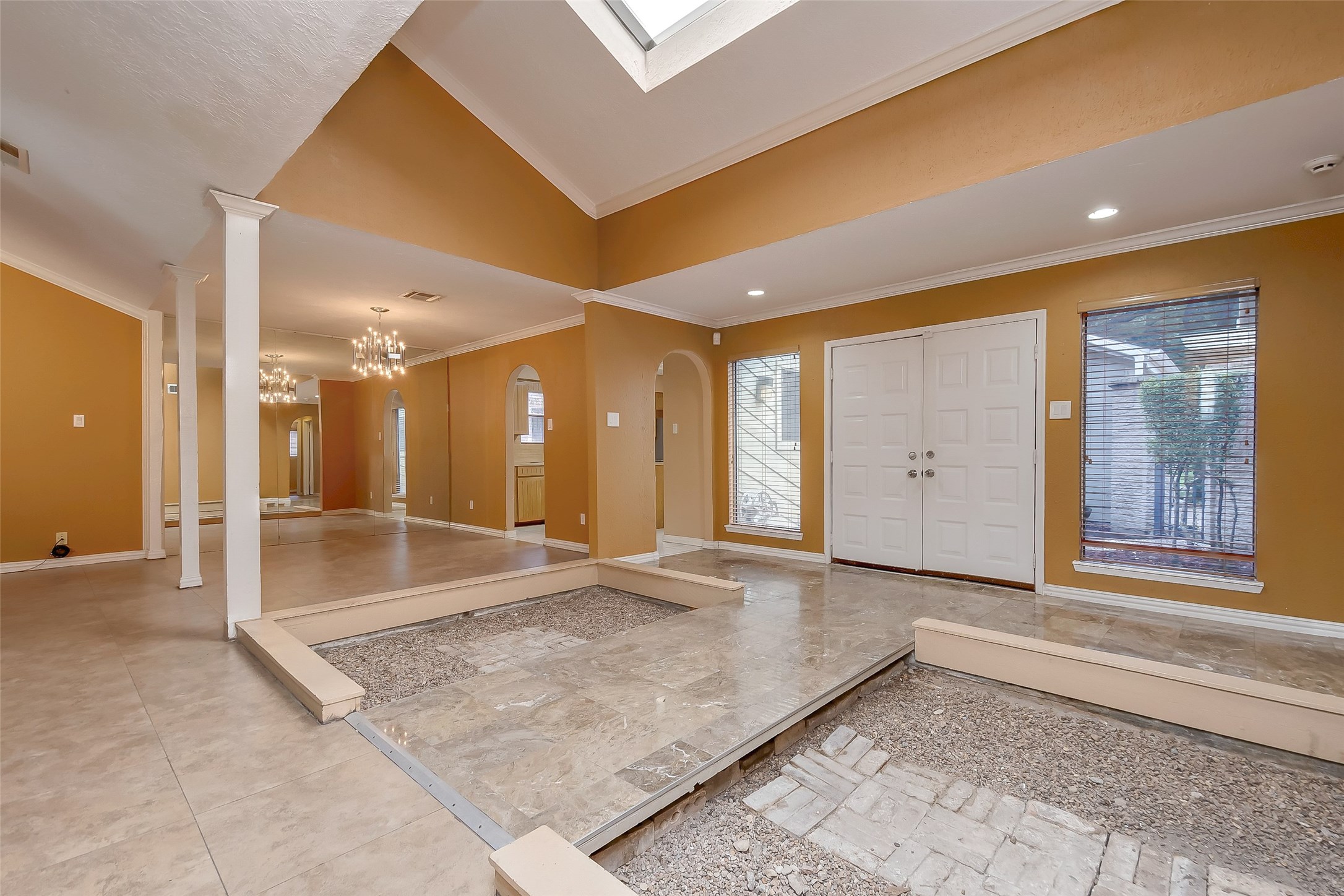 6030 Gallant Forest Drive Property Photo 9