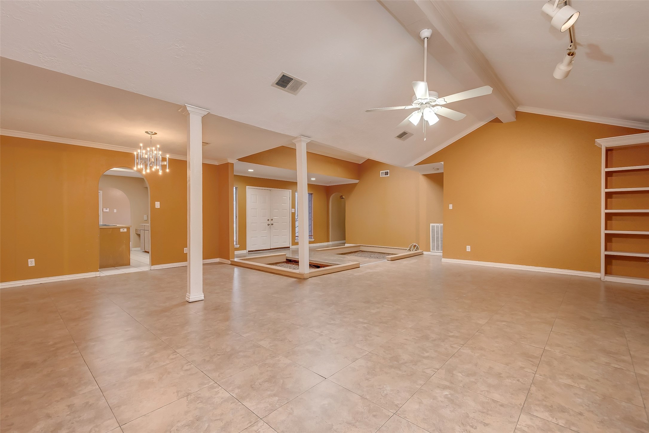 6030 Gallant Forest Drive Property Photo 12