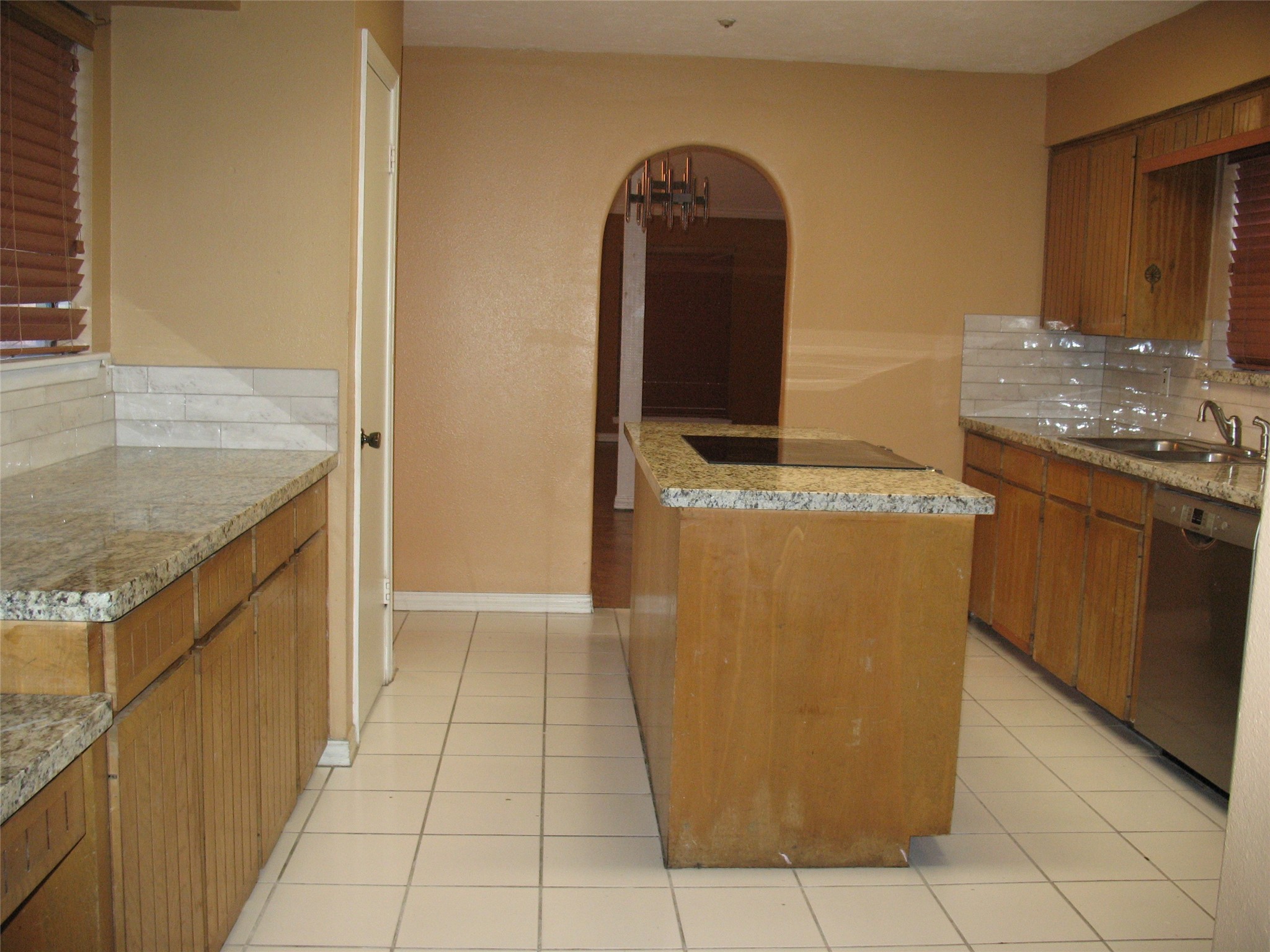 6030 Gallant Forest Drive Property Photo 20