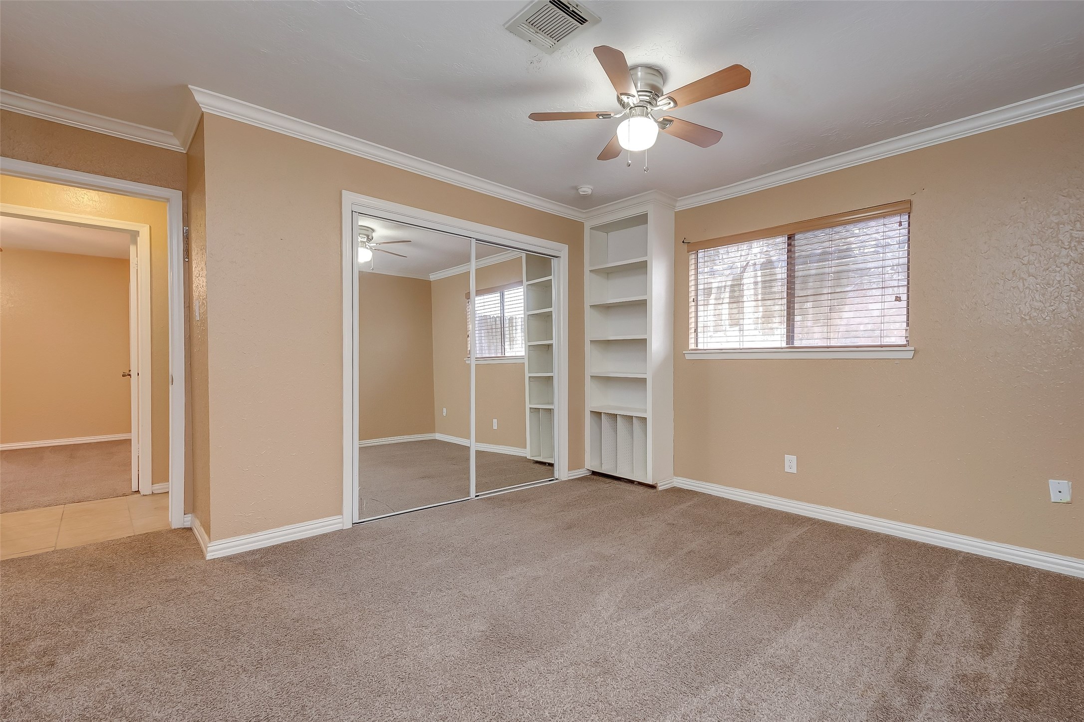 6030 Gallant Forest Drive Property Photo 29